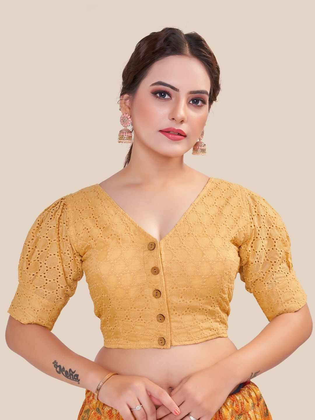 

HIMRISE Embroidered V-Neck Saree Blouse, Gold