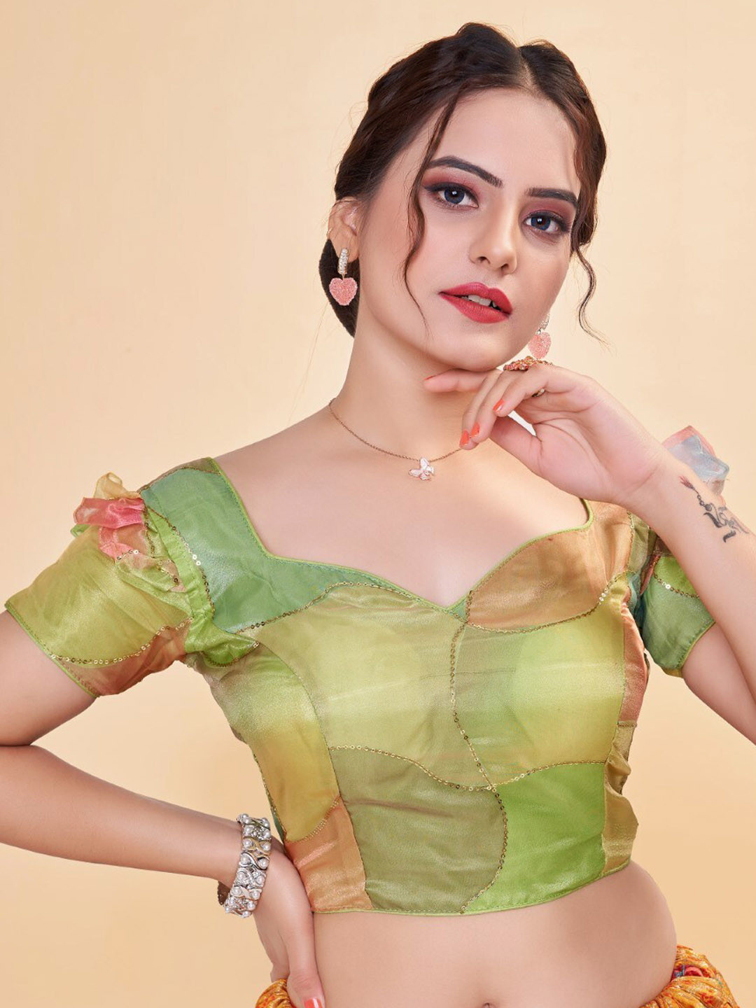 

HIMRISE Embellished Sweetheart Neck Saree Blouse, Lime green