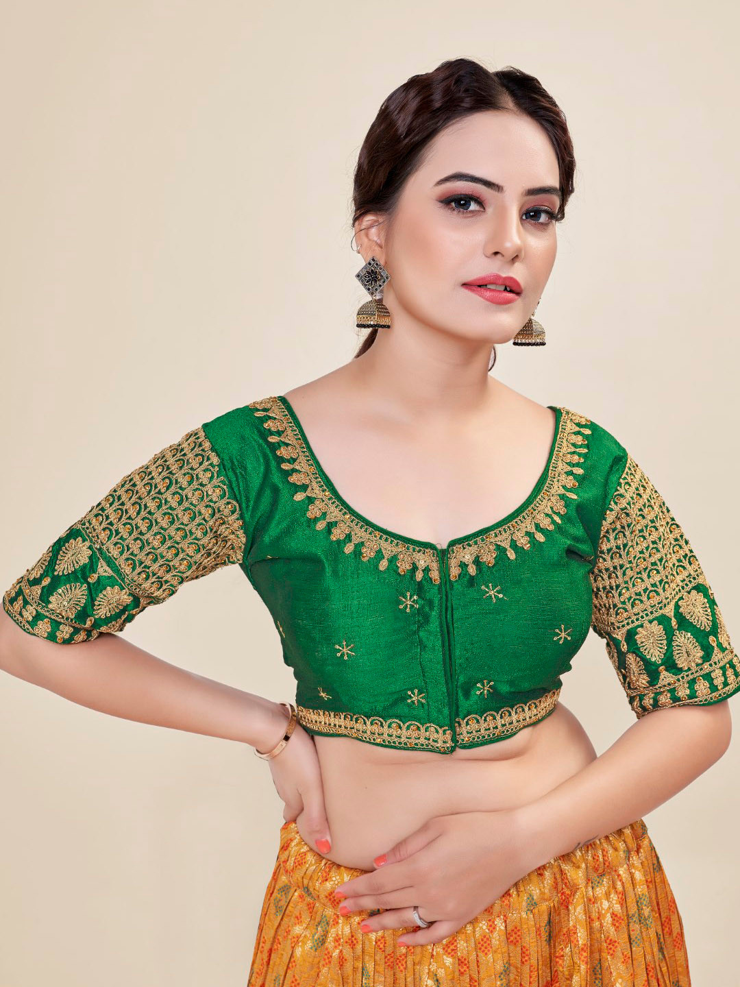 

HIMRISE Embroidered Silk Saree Blouse, Green