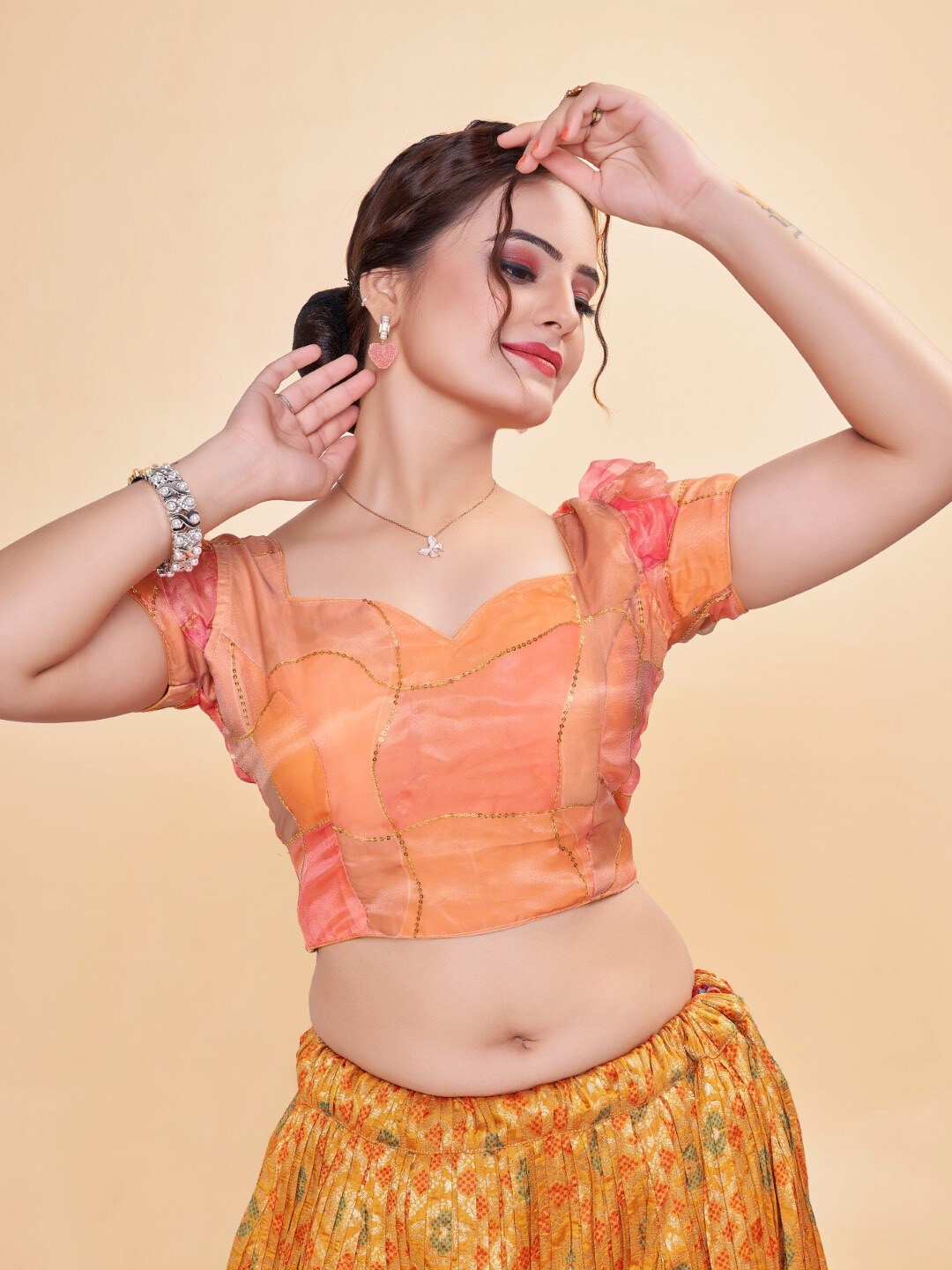 

HIMRISE Embellished Sweetheart Neck Saree Blouse, Orange