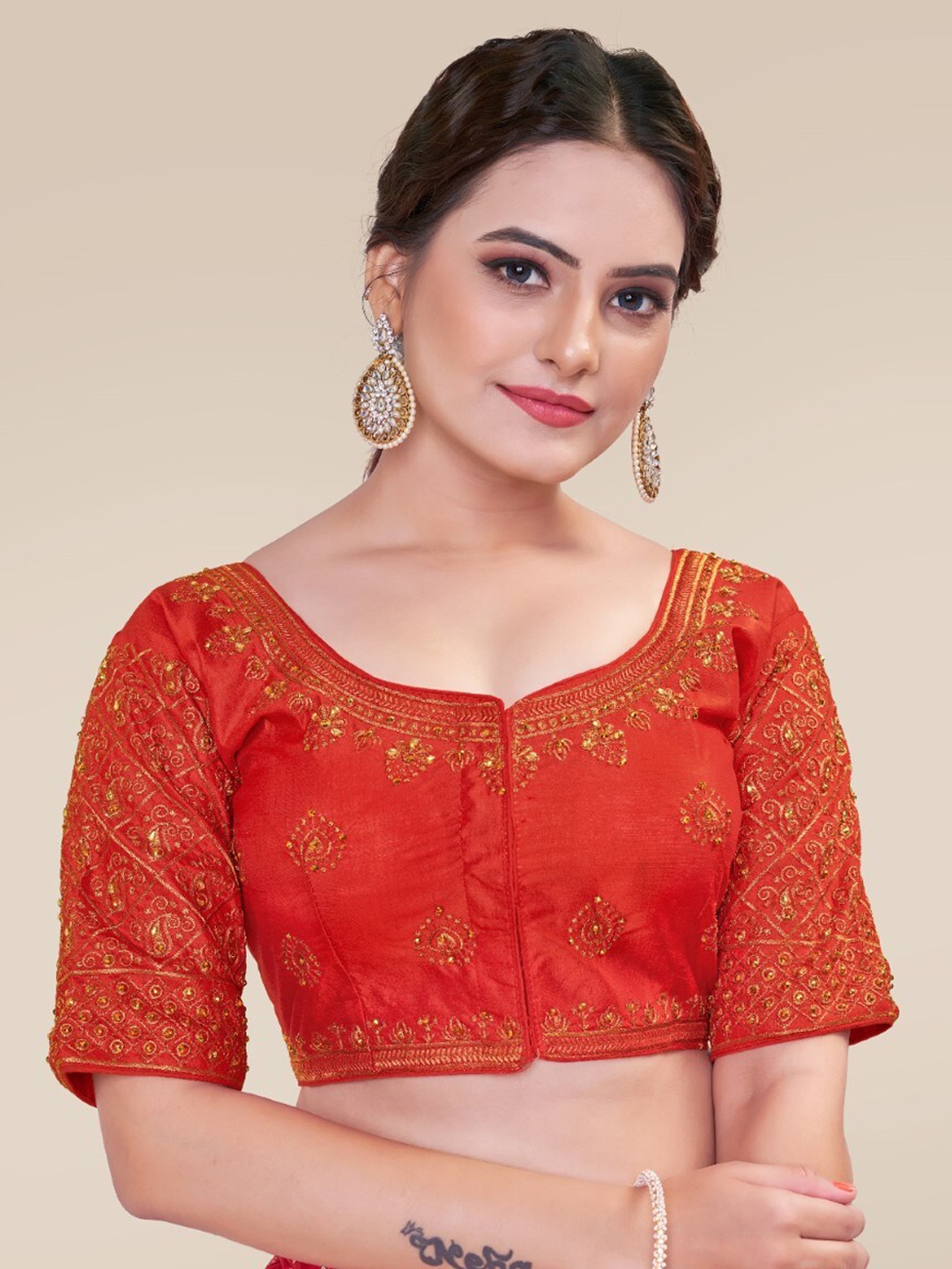 

HIMRISE Embroidered Silk Saree Blouse, Red