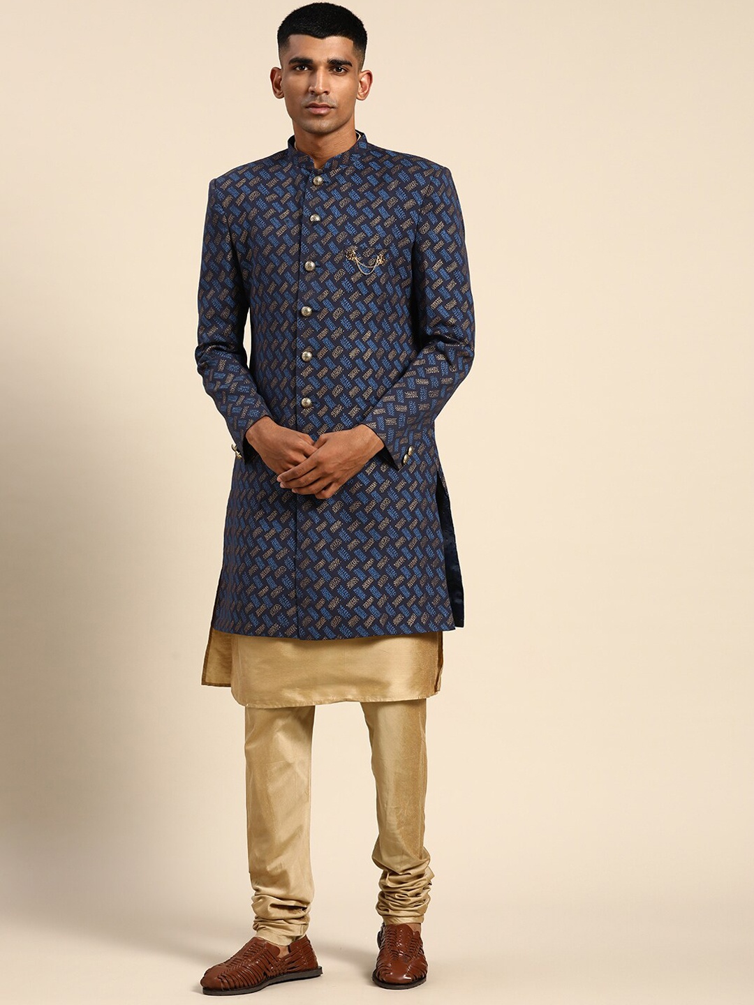 

KISAH Men Self-Designed Indowestern Sherwani Set, Navy blue