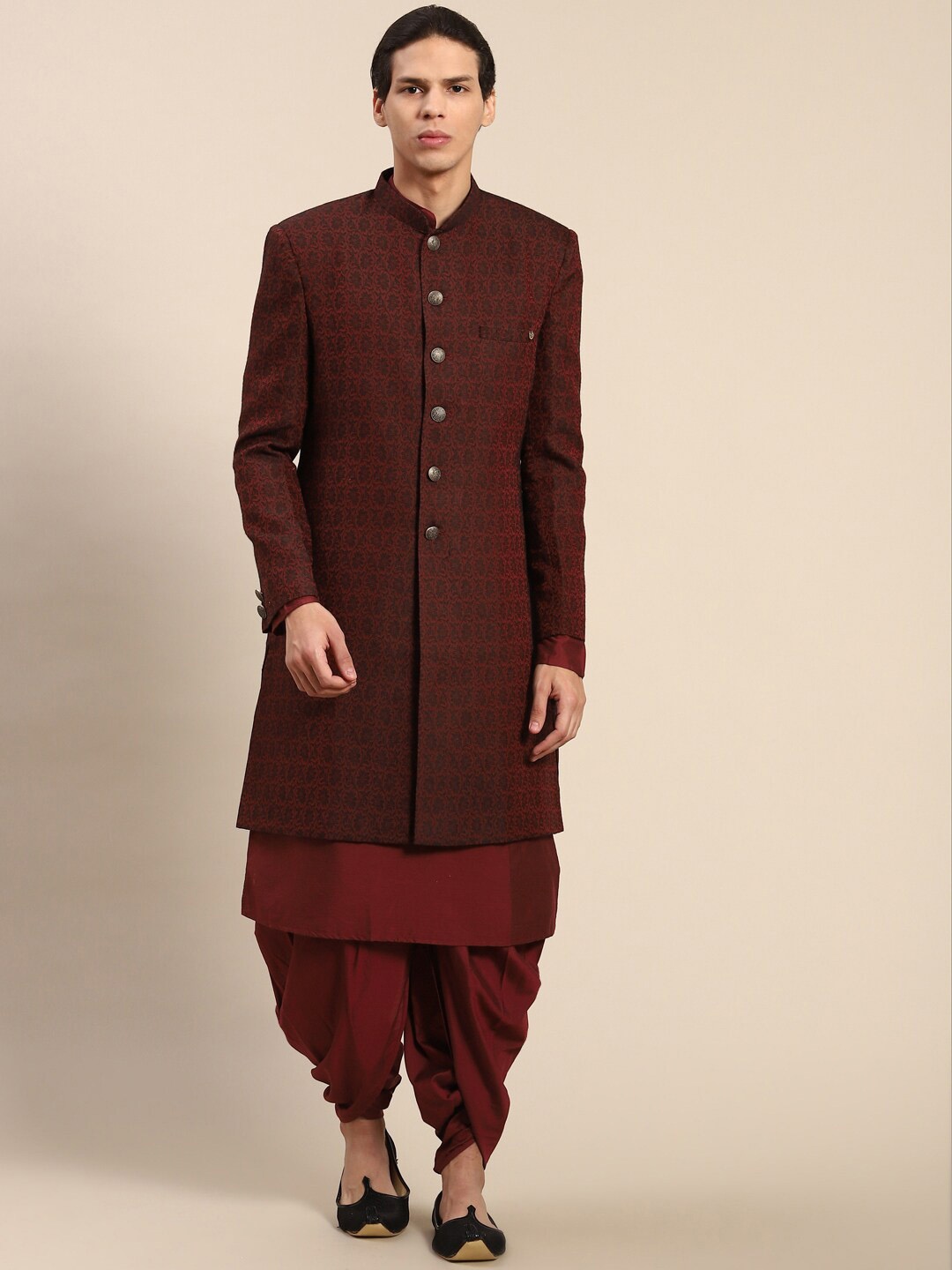 

KISAH Men Self-Design Cotton Indowestern Sherwani Set, Maroon