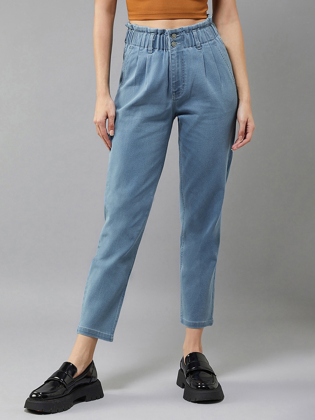 

DOLCE CRUDO Women Tapered Fit High-Rise Clean Look Stretchable Jeans, Blue