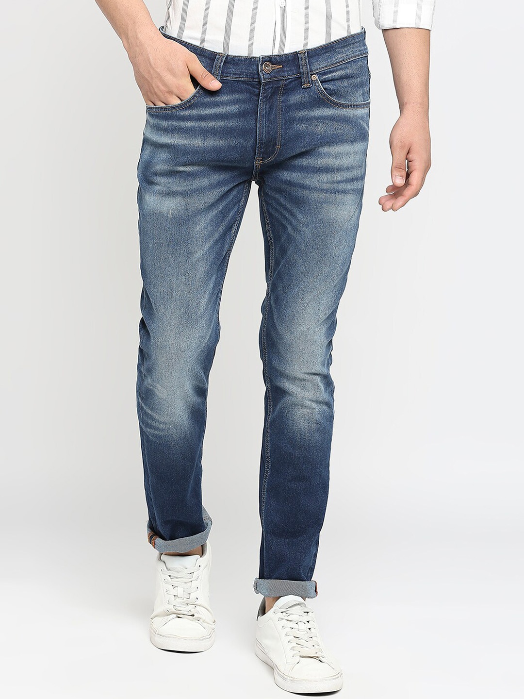 

SPYKAR Men Regular Fit Mid-Rise Heavy Fade Cotton Jeans, Blue