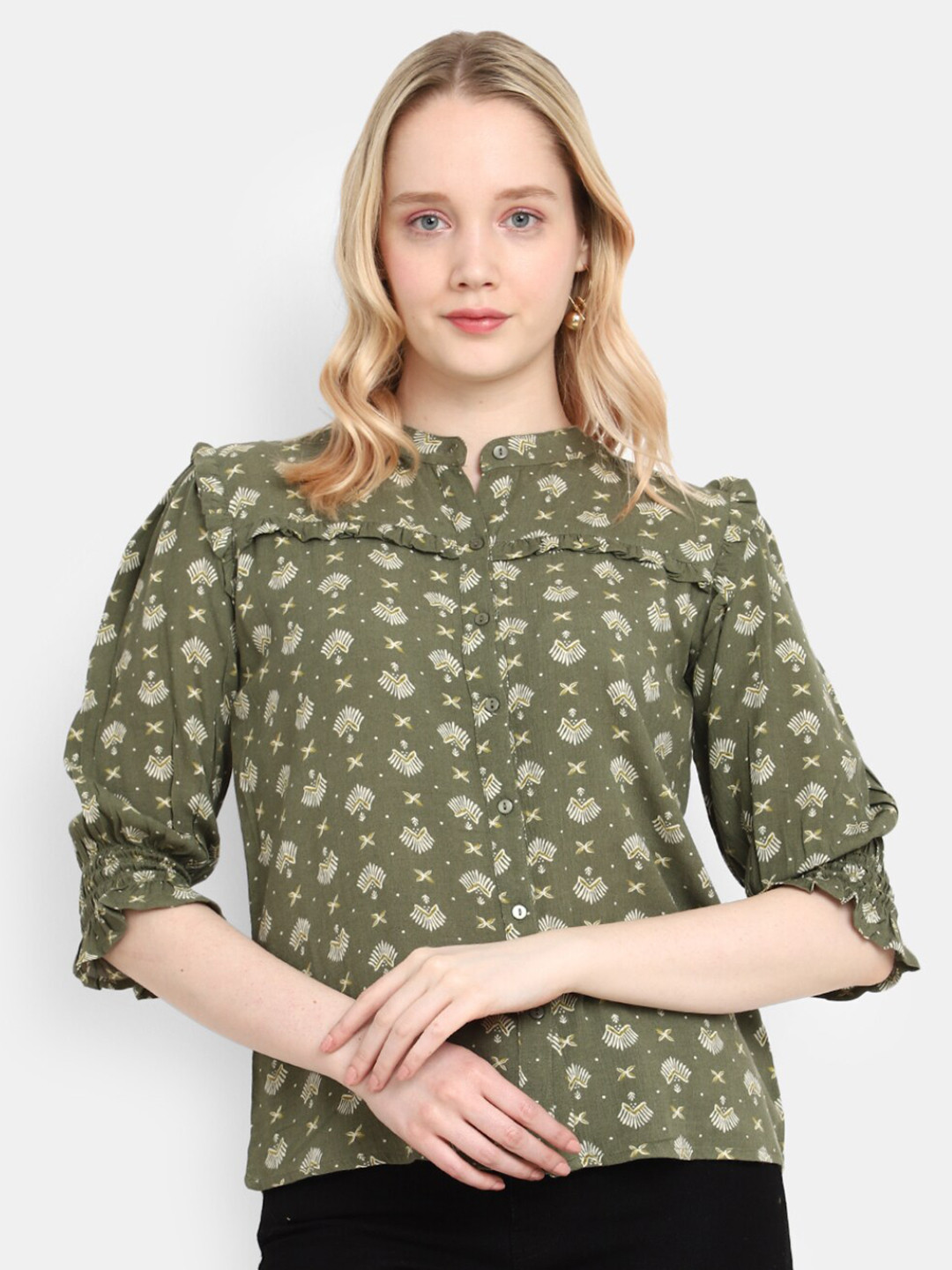 

V-Mart Floral Printed Mandarin Collar Band Neck Puff Sleeves Top, Green