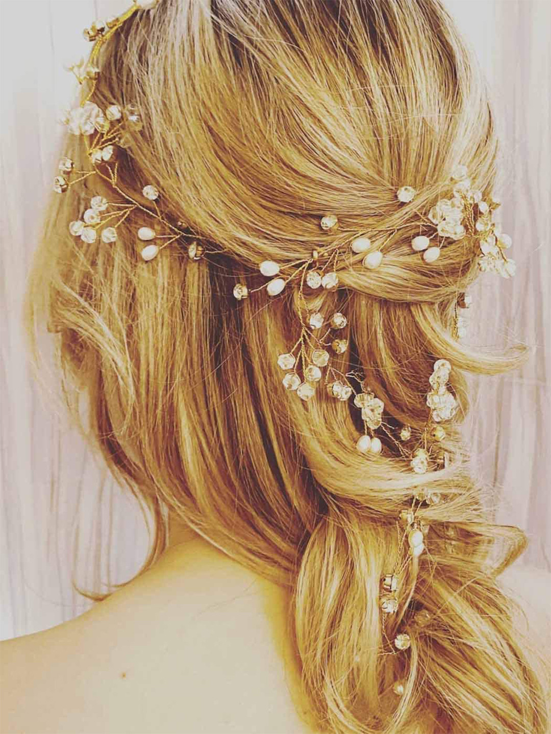 

Krelin Women Crystal Hair Accessory, Gold