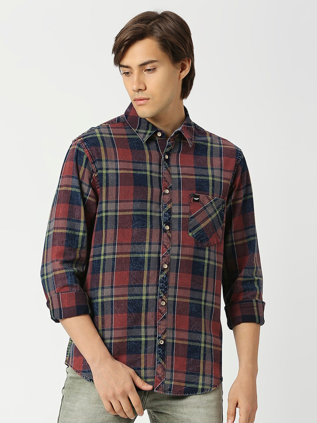 

VALEN CLUB Slim Fit Windowpane Checks Pure Cotton Casual Shirt, Red