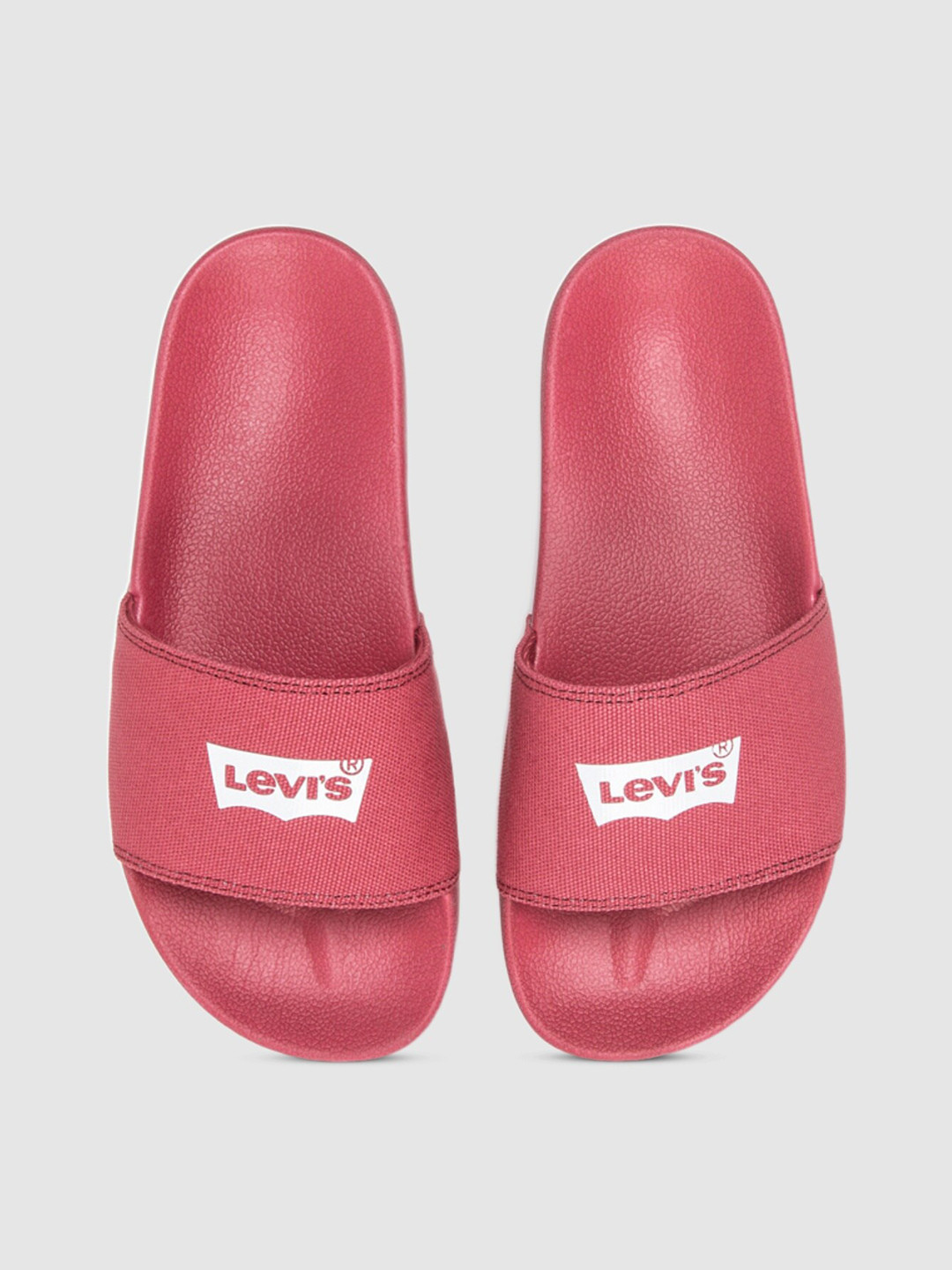 

Levis Women Printed Sliders, Pink