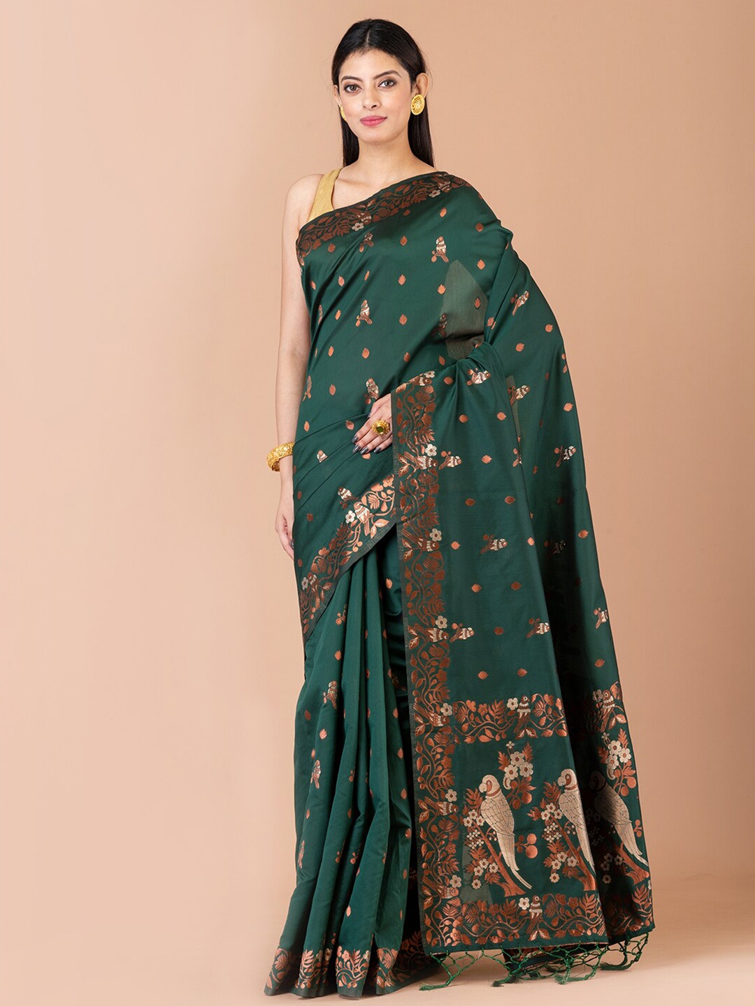 

Laa Calcutta Ethnic Motif Silk Blend Banarasi Zari Saree With Tassel, Green