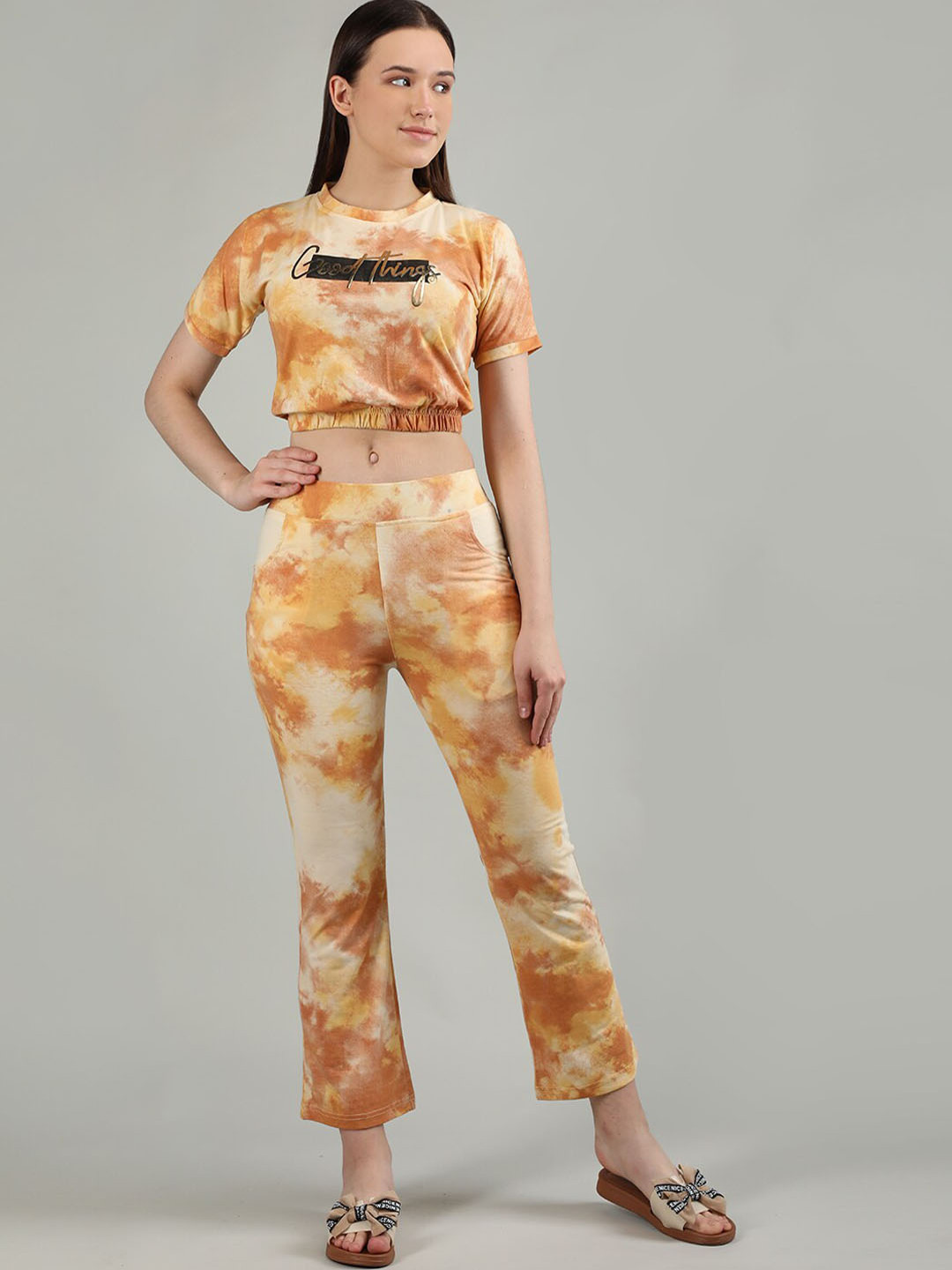 

Duchess Printed Crop Top & Trouser Co-Ord Set, Yellow