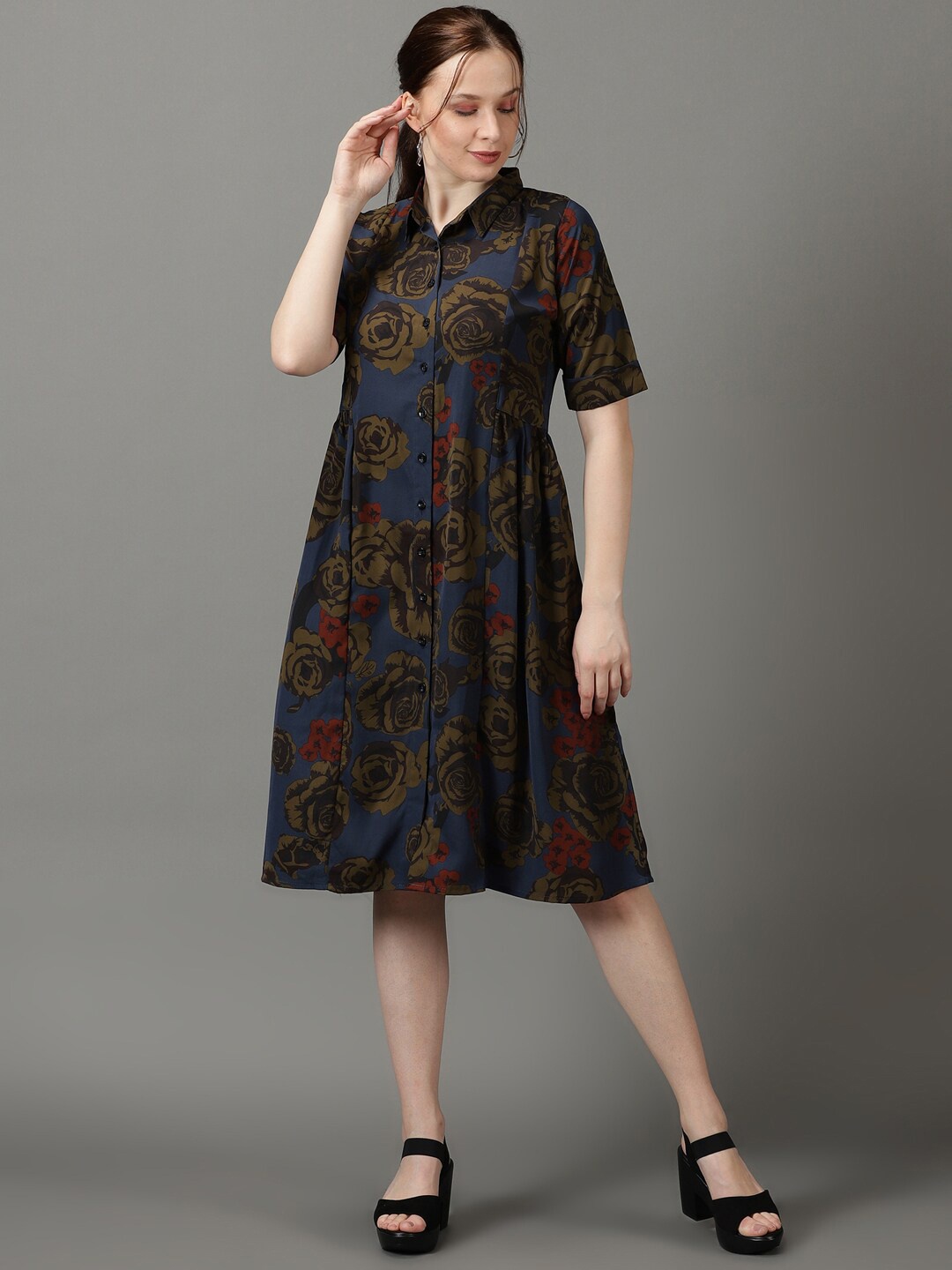 

SHOWOFF Floral Printed Gathered Shirt Dress, Navy blue