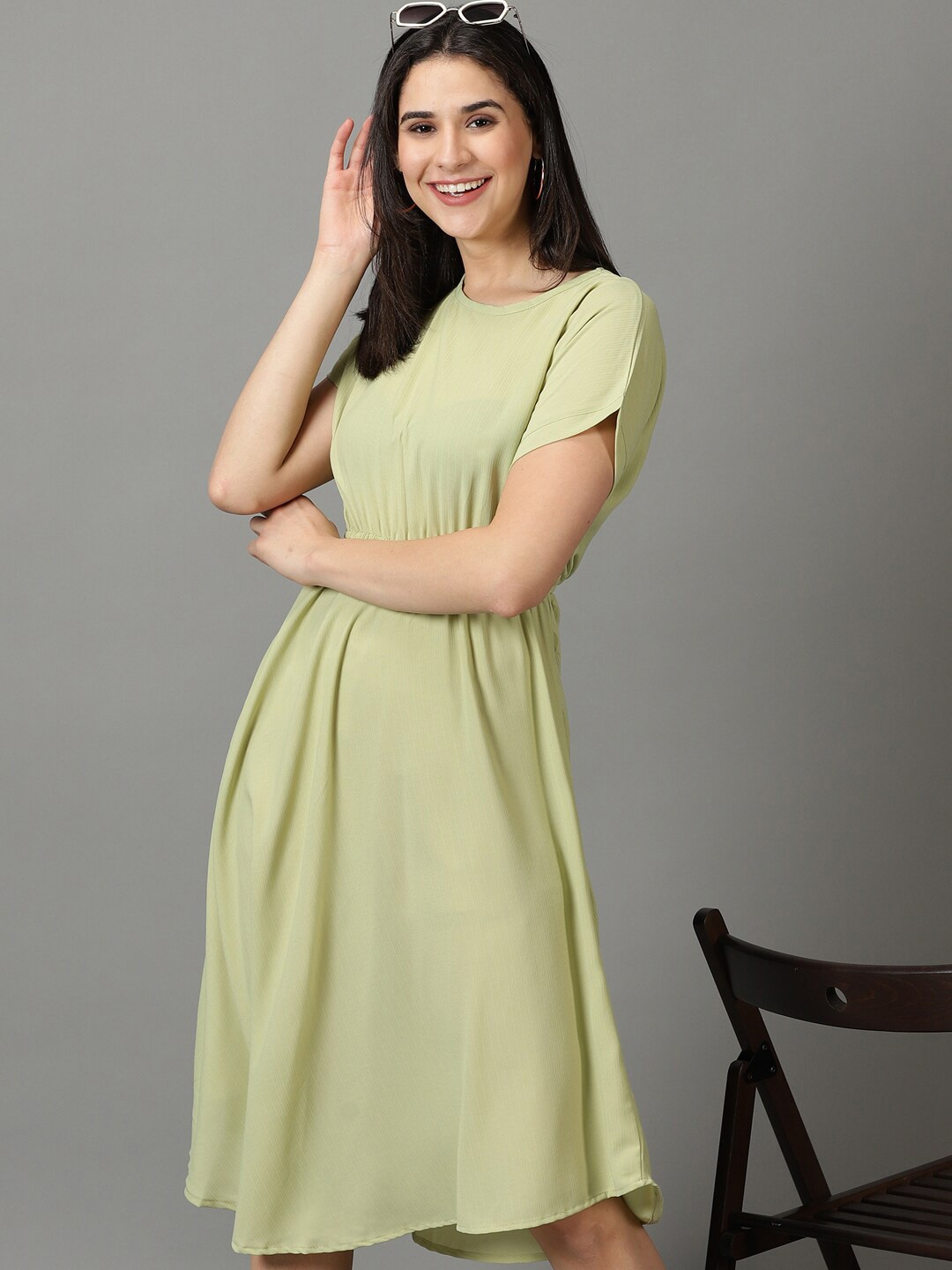 

SHOWOFF Round Neck Crepe Fit & Flare Dress, Green