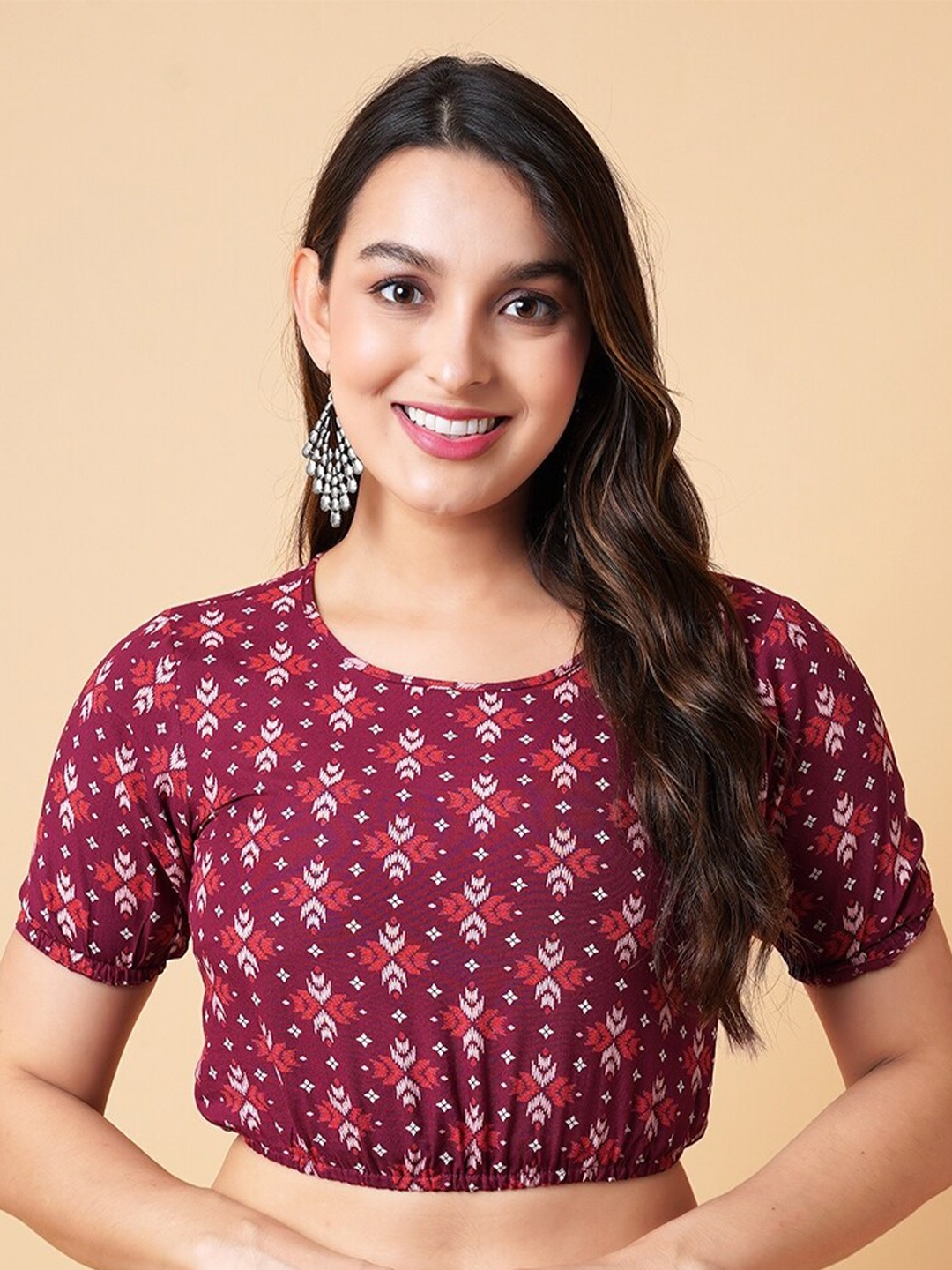 

DAEVISH Ethnic Motifs Printed Fitted Crop Top, Maroon
