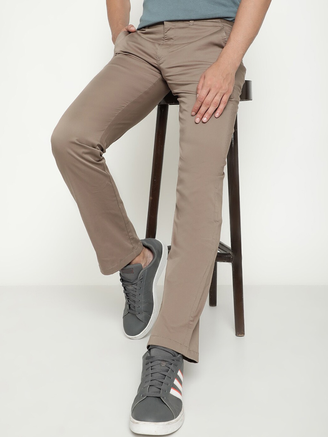 

Octave Men Mid-Rise Cotton Regular Trousers, Khaki