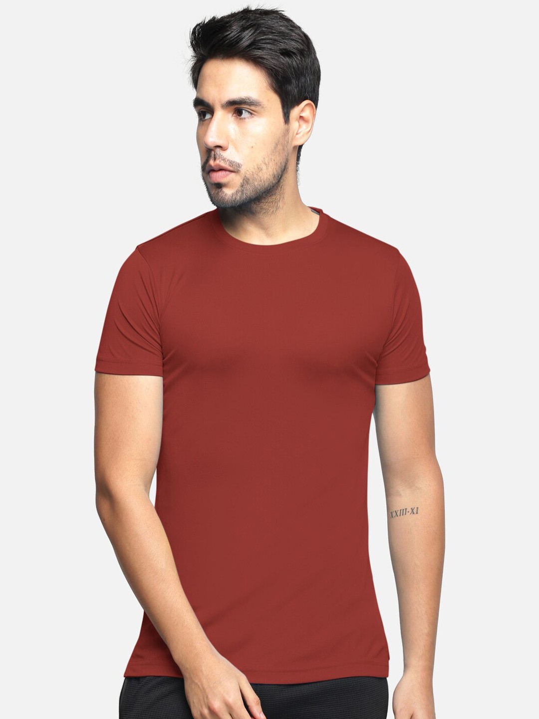 

BULLMER Round Neck Short Sleeves T-shirt, Red