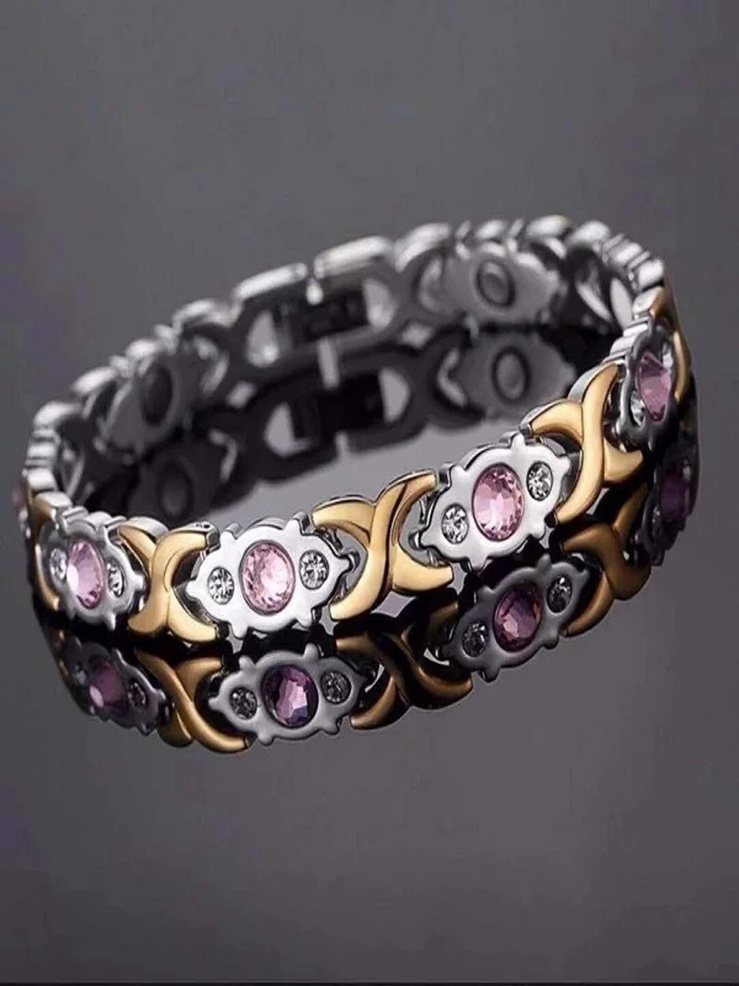 

UNIVERSITY TRENDZ Silver-Plated Link Bracelet