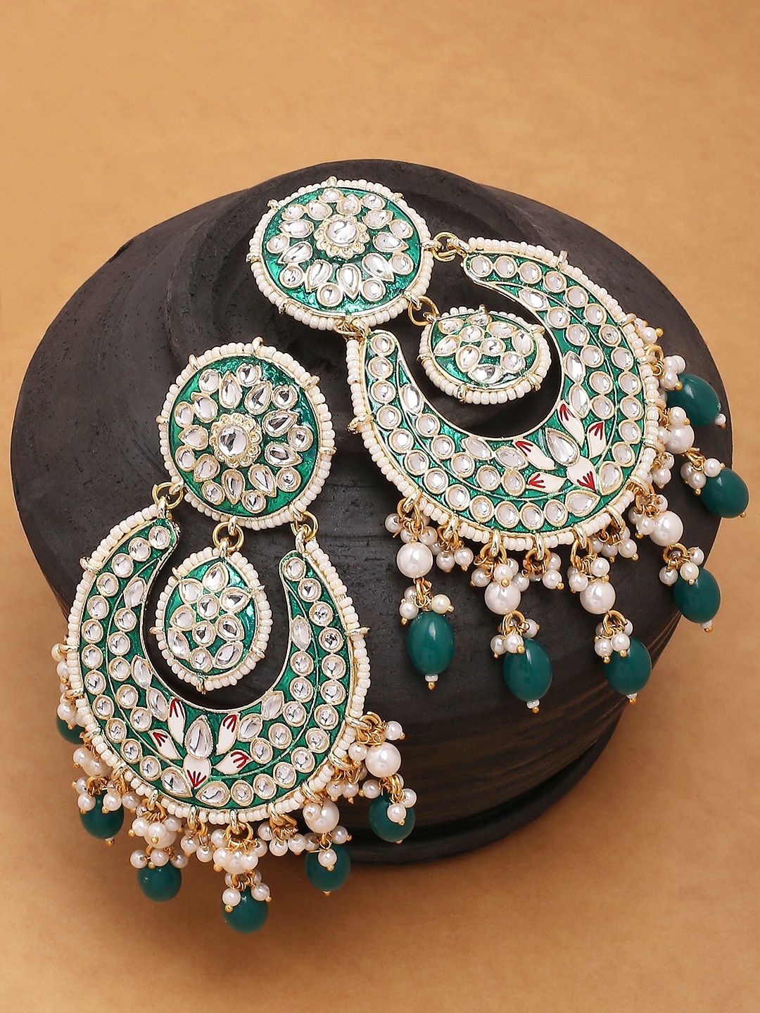 

OOMPH Gold-Plated Kundan Meenakari Contemporary Drop Earrings