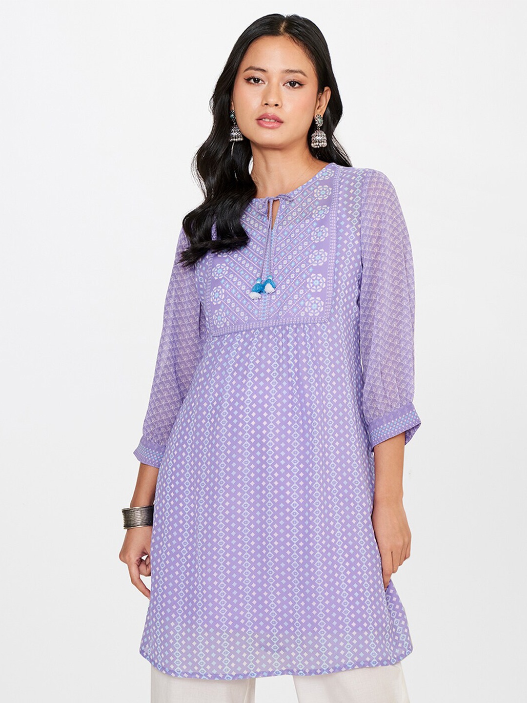 

Global Desi Floral Printed Tie-Up Neck Kurti, Lavender