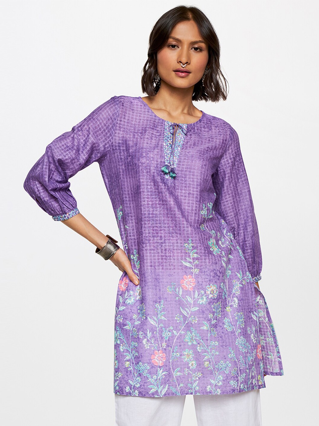 

Global Desi Floral Printed Ethnic Tunic, Lavender