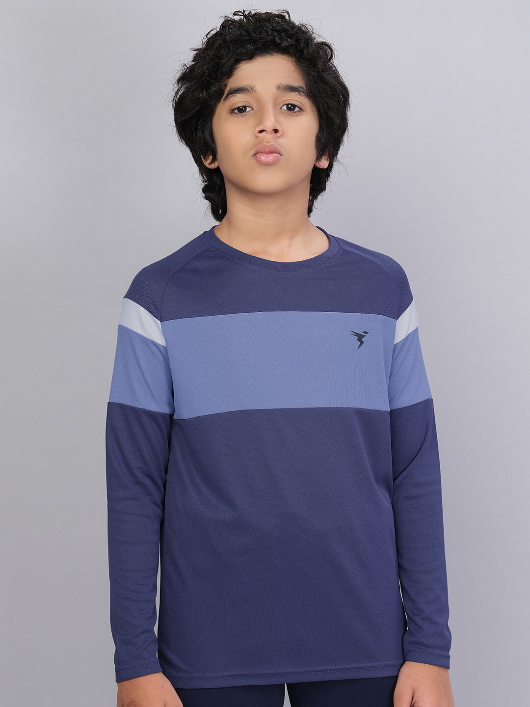 

Technosport Boys Antimicrobial Slim Fit Sports T-shirt, Navy blue