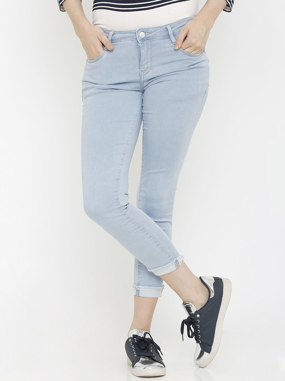 

Kraus Jeans Women Skinny Fit Mid-Rise Cropped Jeans, Blue