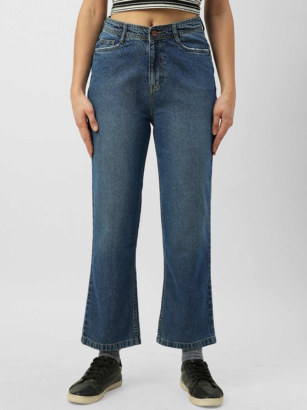 

Kraus Jeans Women Straight Fit High-Rise Clean Look Cropped Jeans, Blue