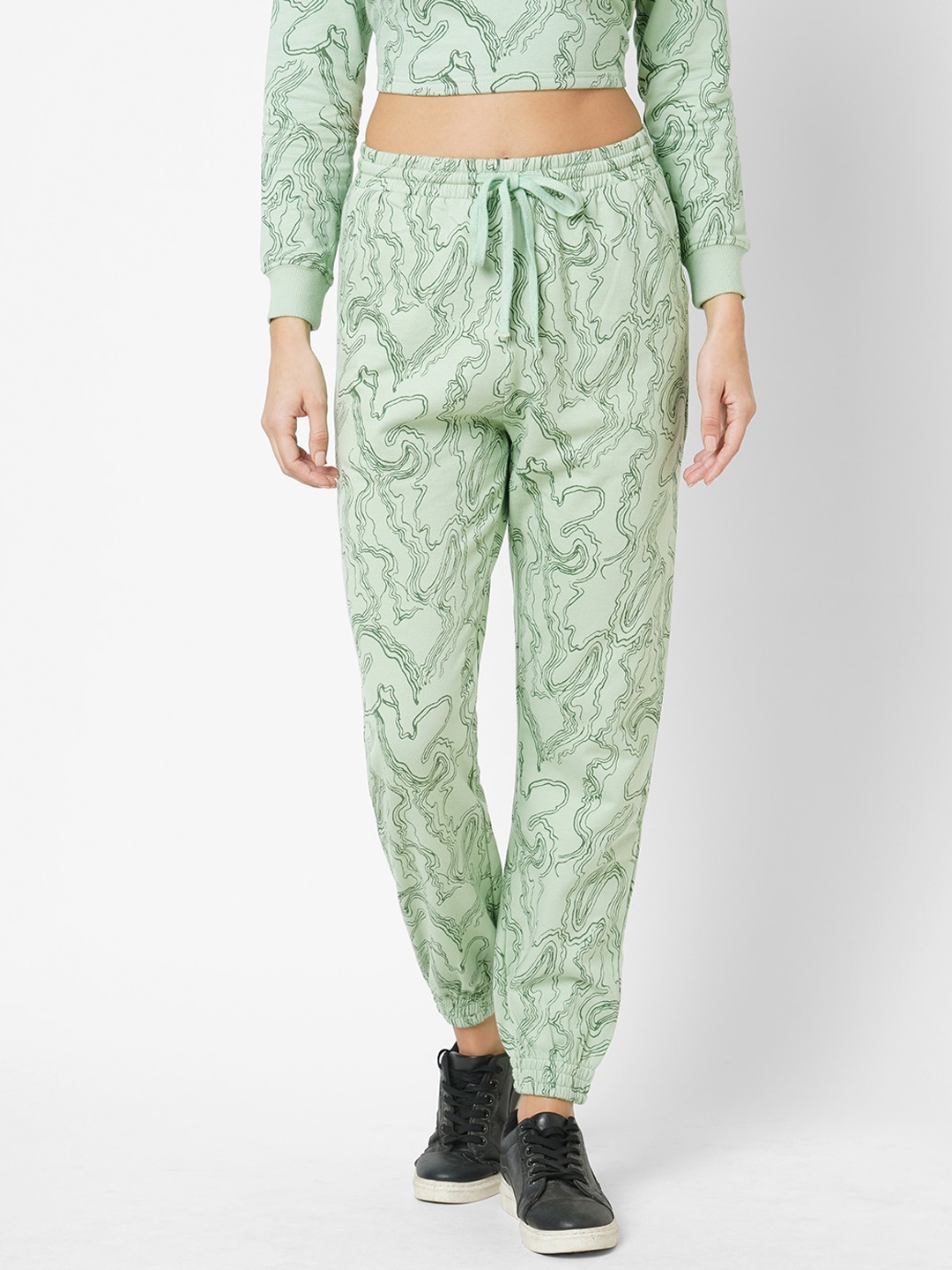 

Kraus Jeans Women Abstract Printed High-Rise Drawstring Joggers, Olive