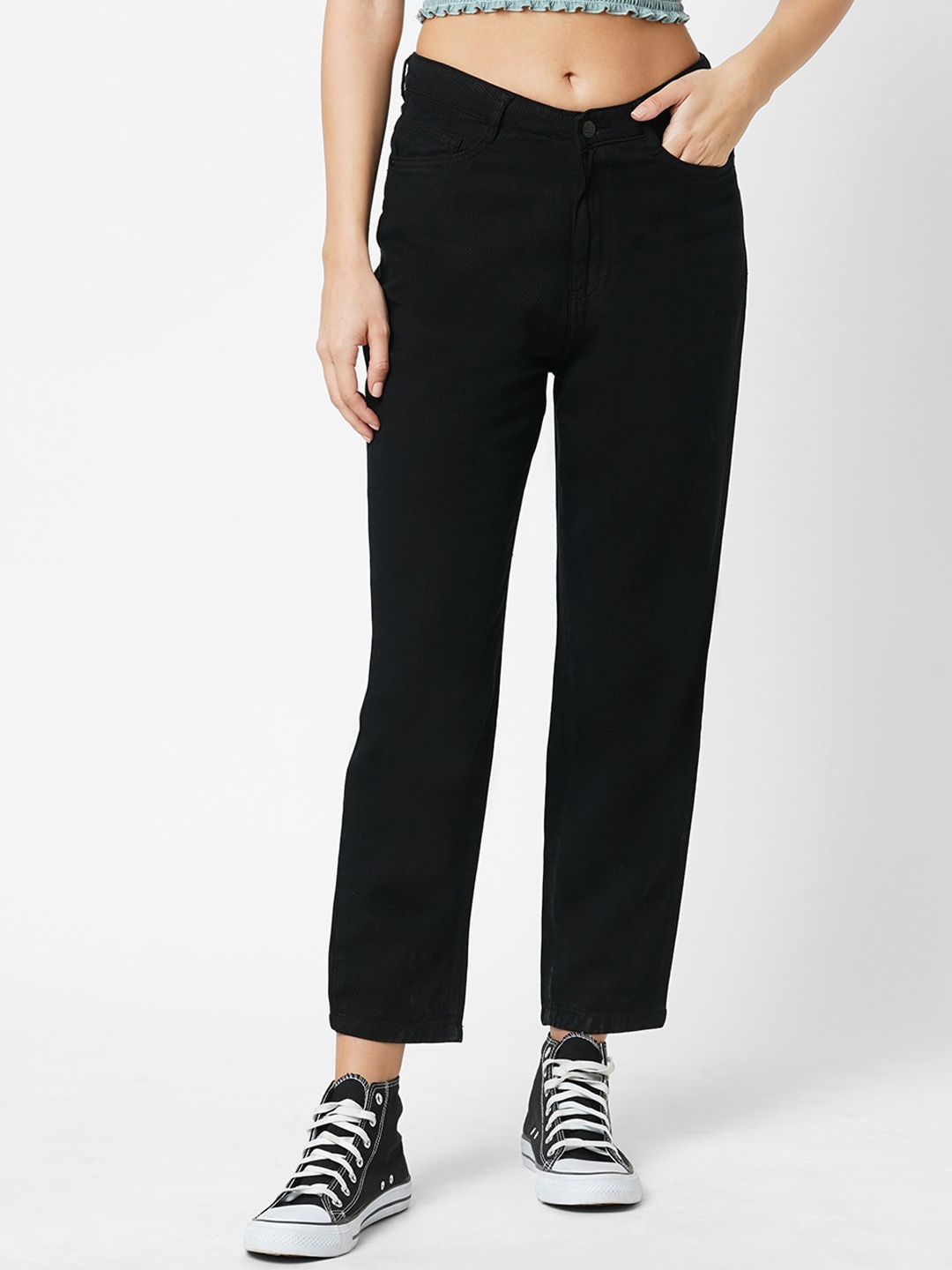 

Kraus Jeans Women Mom-Fit High-Rise Jeans, Black