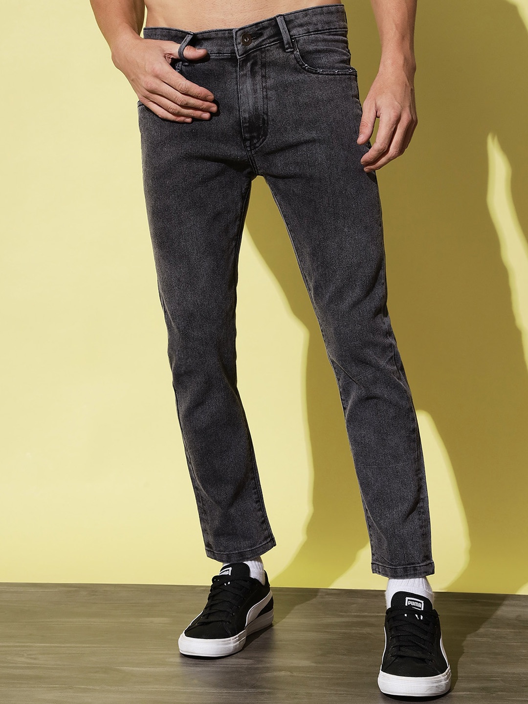 

UNITED DENIM Men Slim Fit Stretchable Light Fade Jeans, Charcoal