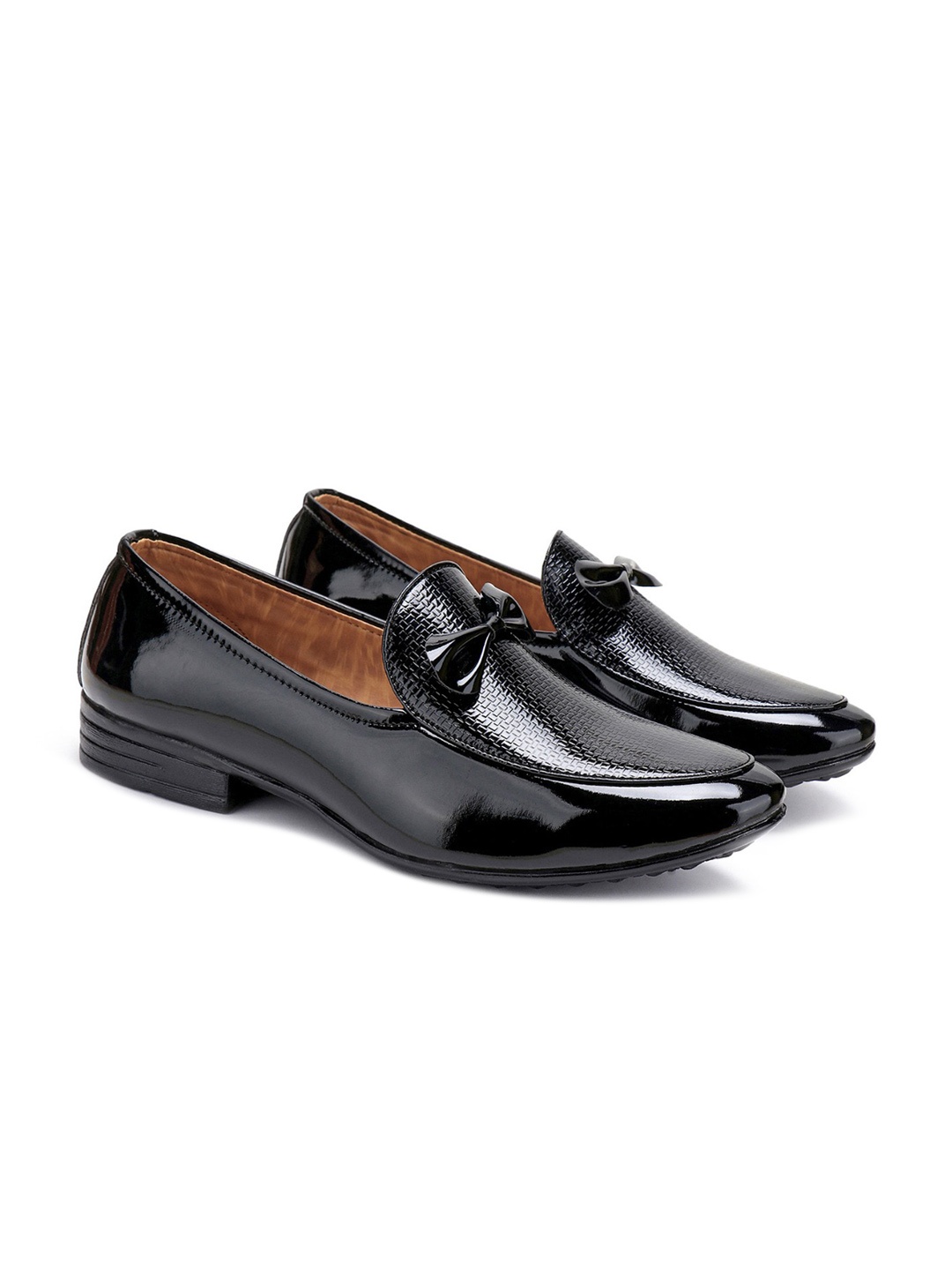 

BERSACHE Men Slip On Textured Loafers, Black
