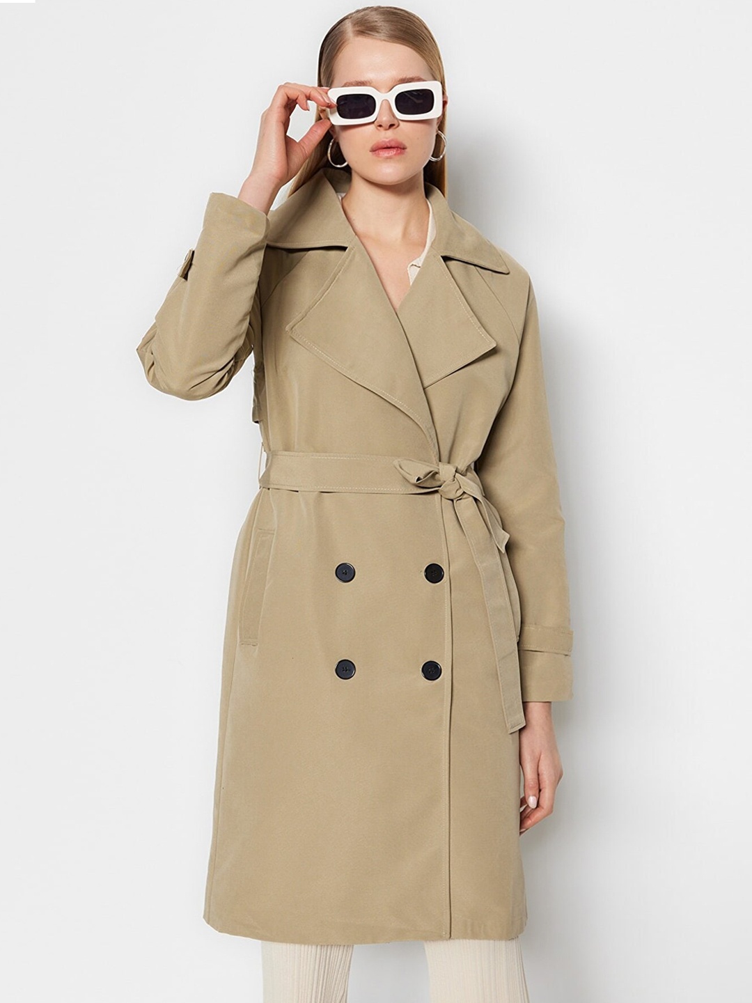 

Trendyol Notched Lapel Longline Waist Tie-Ups Trenchcoat, Beige