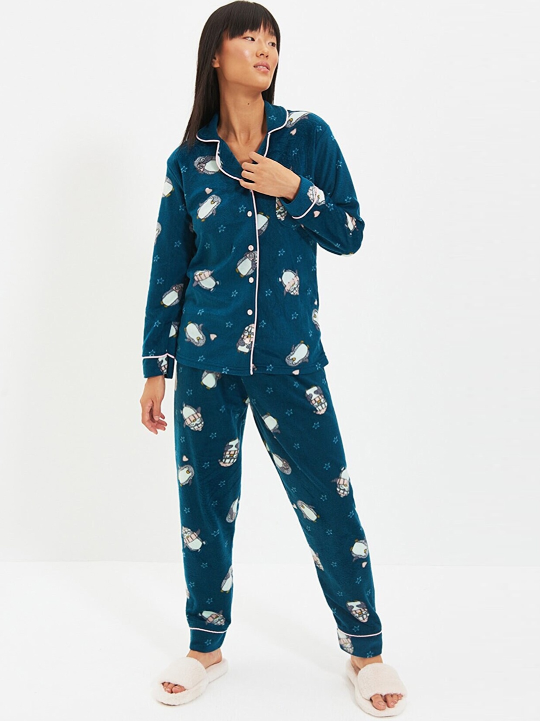 

Trendyol Conversational Printed Night Suit, Navy blue