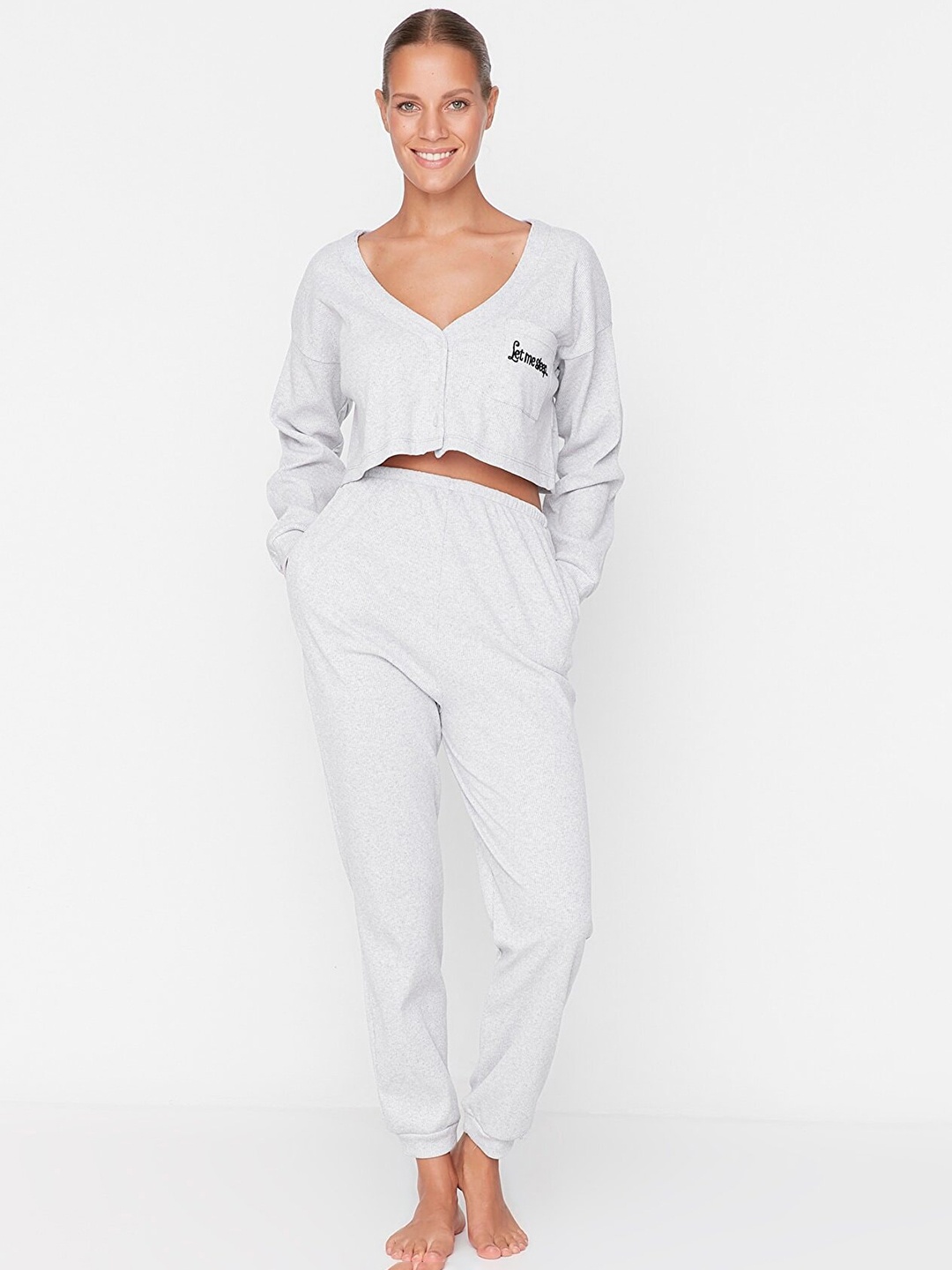 

Trendyol V-Neck Long Sleeves Night Suit, Grey