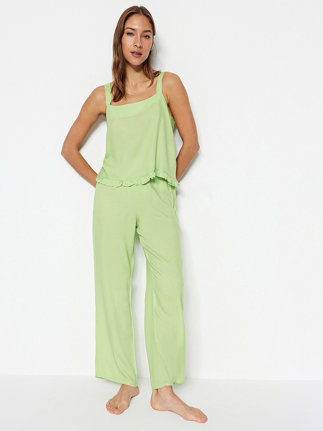 

Trendyol Square Neck Night Suit, Green
