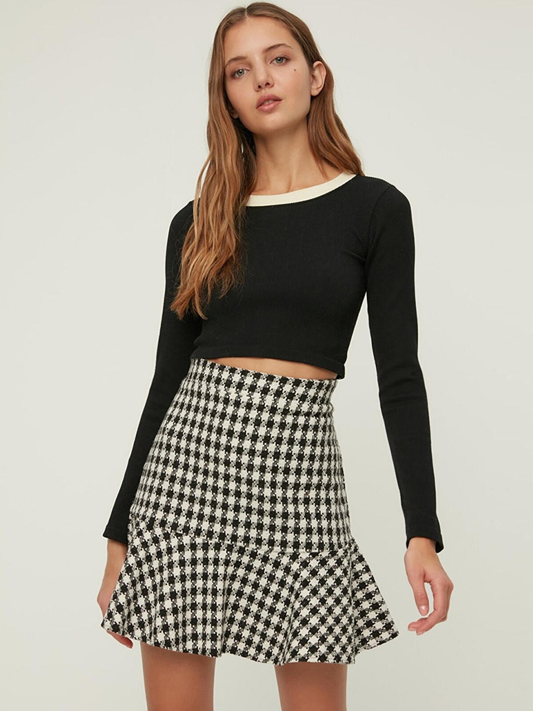 

Trendyol Checked Mini Flared Skirt, Black