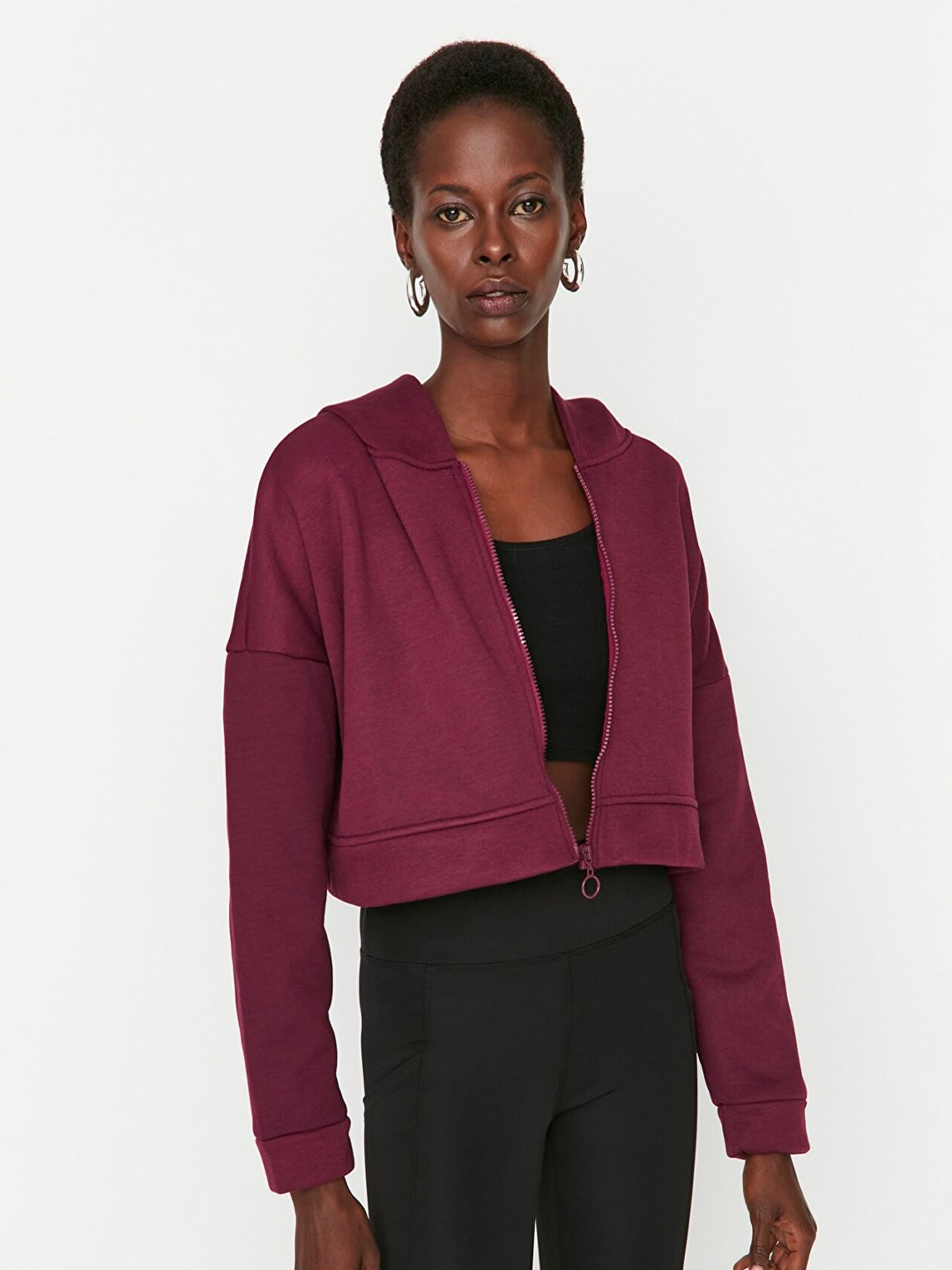 

Trendyol Long Sleeves Hooded Crop Sweatshirt, Maroon