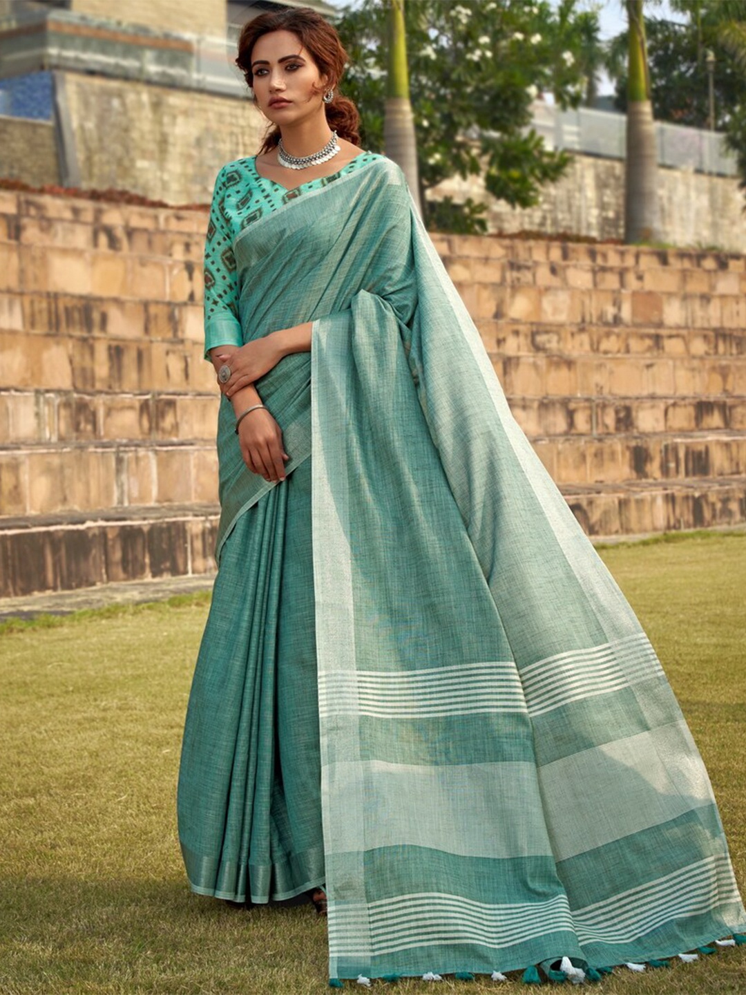

Anouk Striped Border Saree, Green