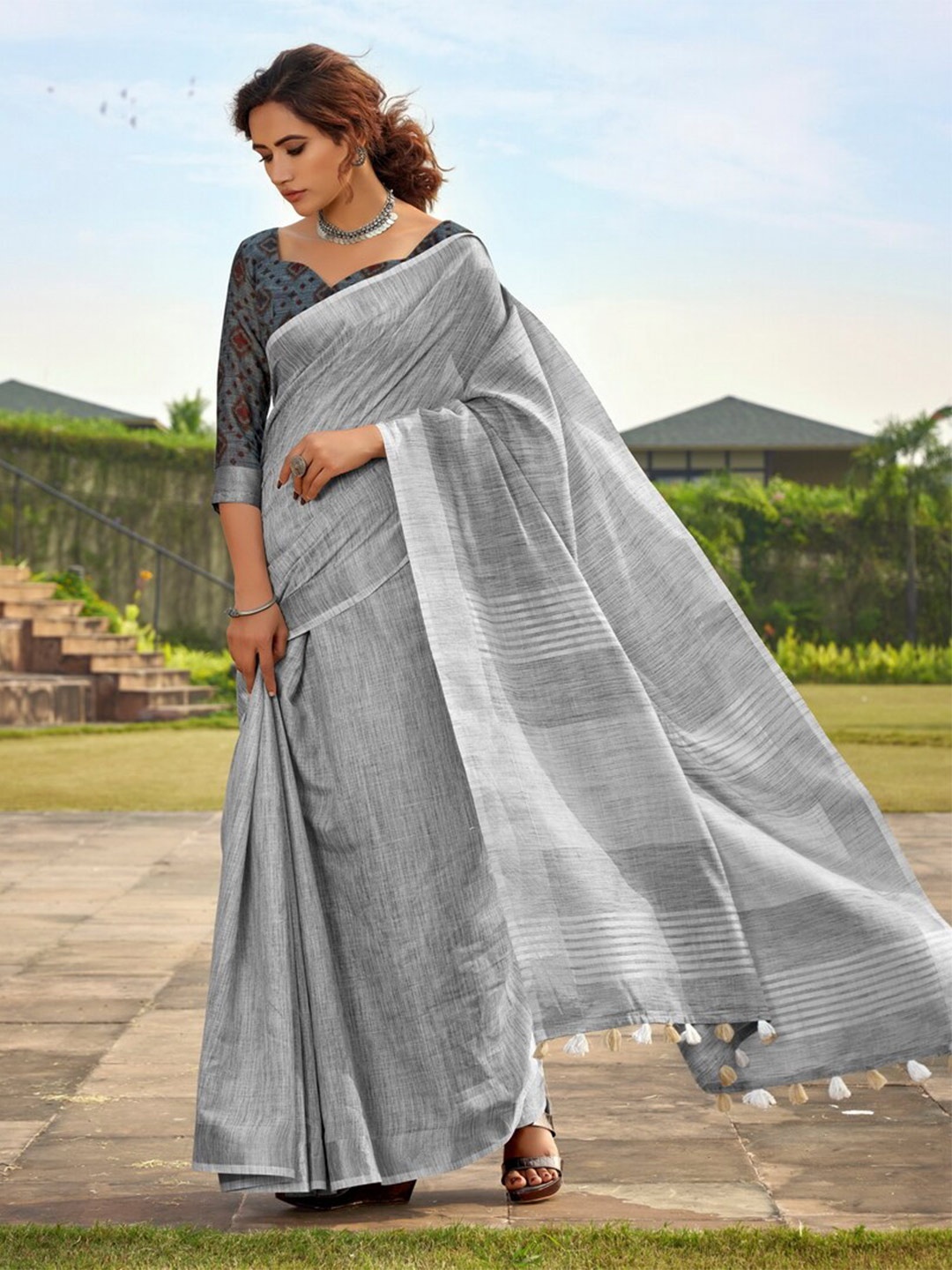 

Anouk Striped Border Saree, Grey