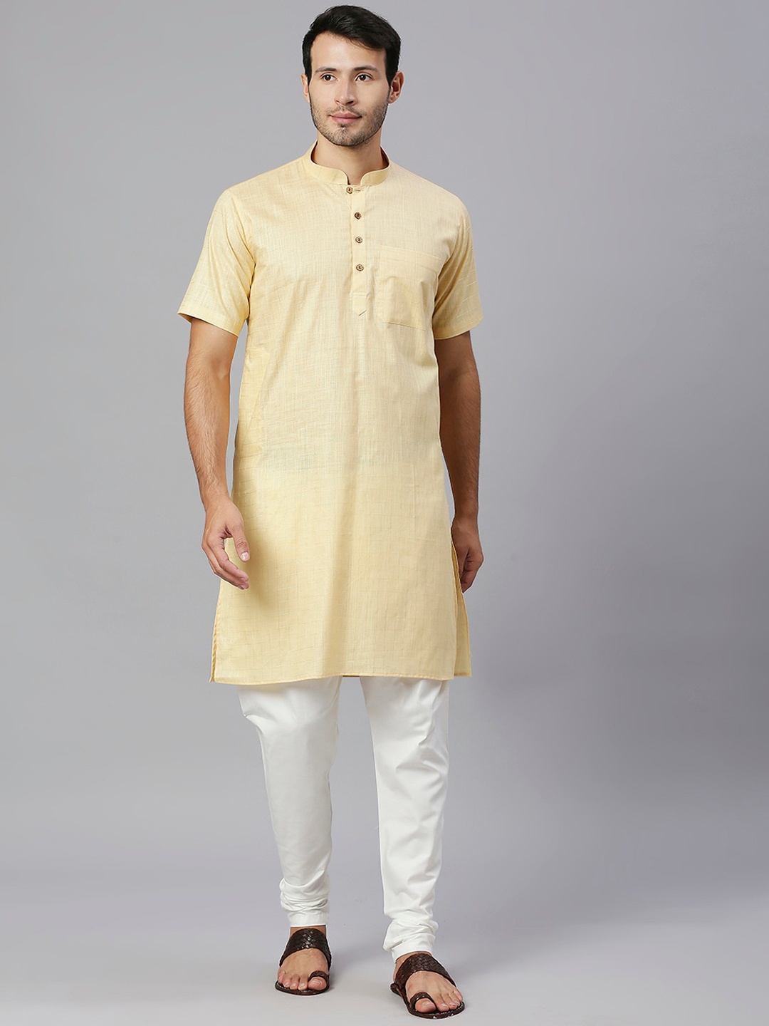 

RAJUBHAI HARGOVINDAS Mandarin Collar Cotton Pastels Kurta, Cream