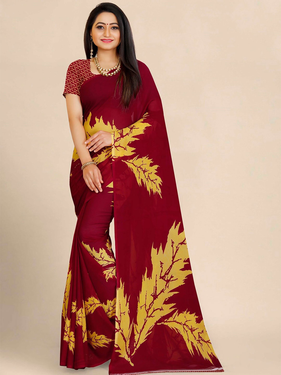 

ZEEPKART Floral Printed Traditional Saree, Maroon