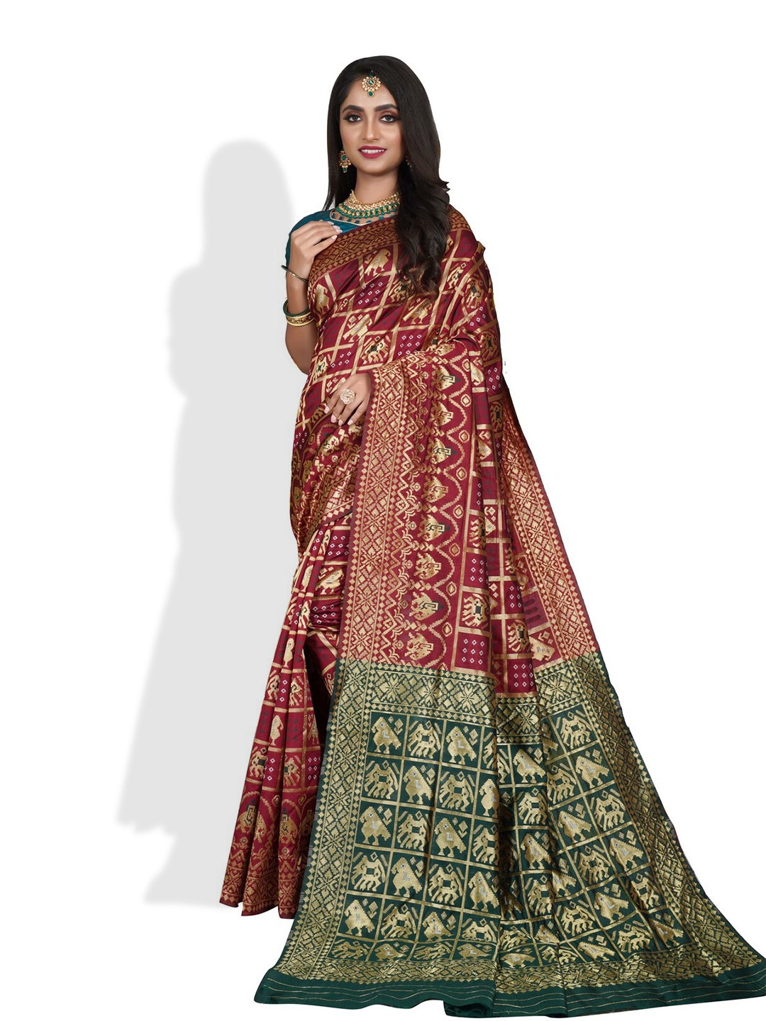 

ZEEPKART Ethnic Motifs Woven Design Zari Kanjeevaram Saree, Maroon