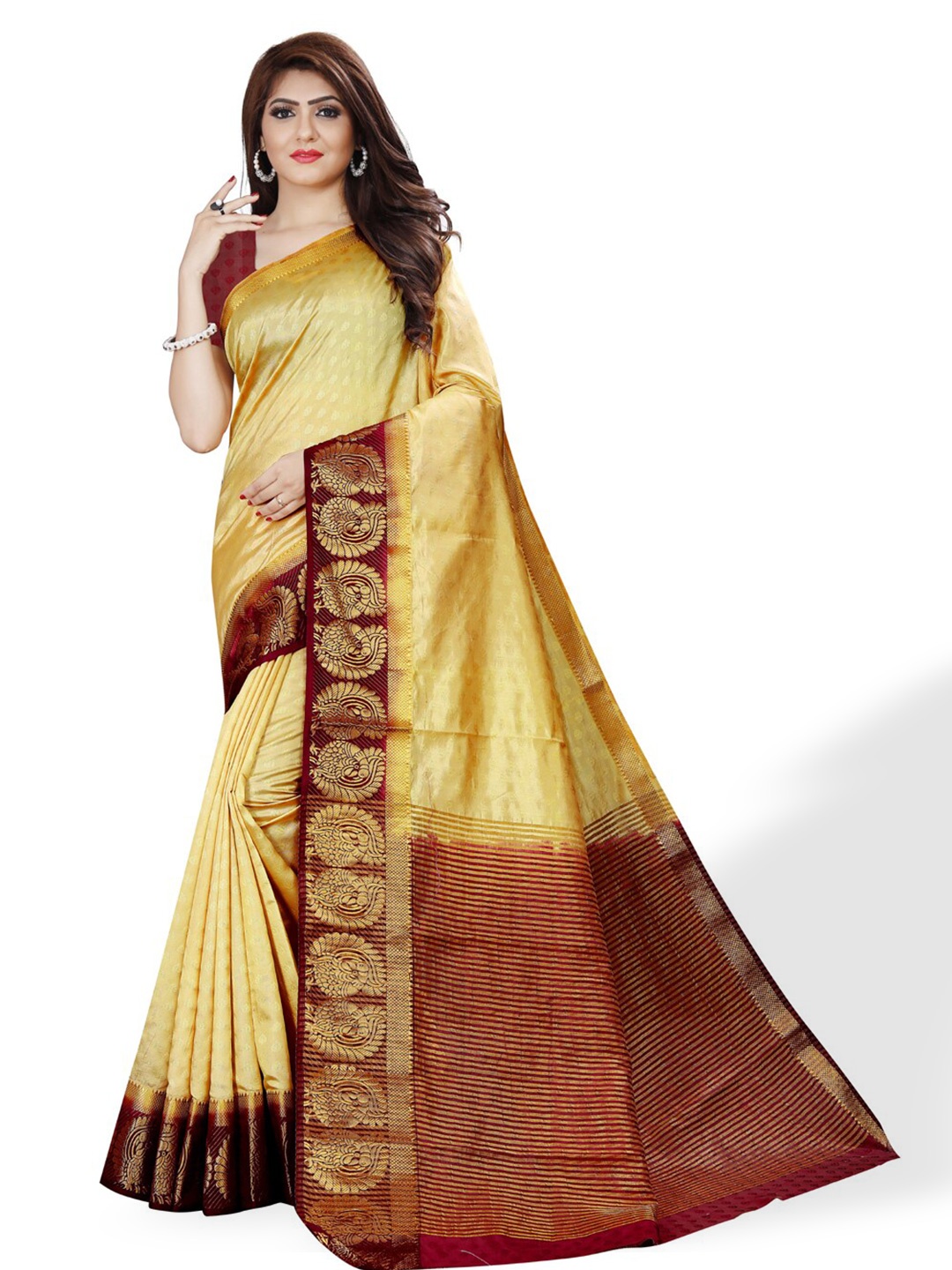 

ZEEPKART Woven Design Zari Kanjeevaram Saree, Cream