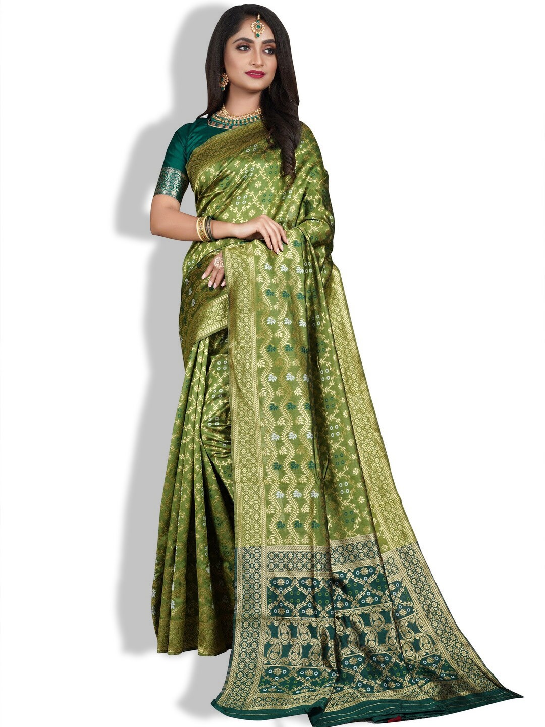 

ZEEPKART Ethnic Motifs Kanjeevaram Zari Saree, Green