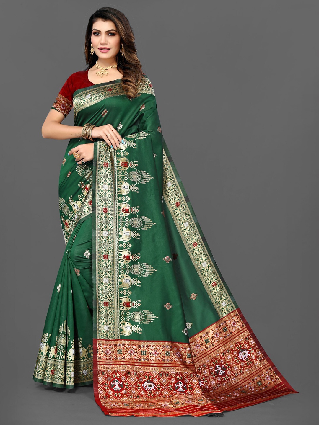 

ZEEPKART Ethnic Motifs Woven Design Zari Kanjeevaram Saree, Green