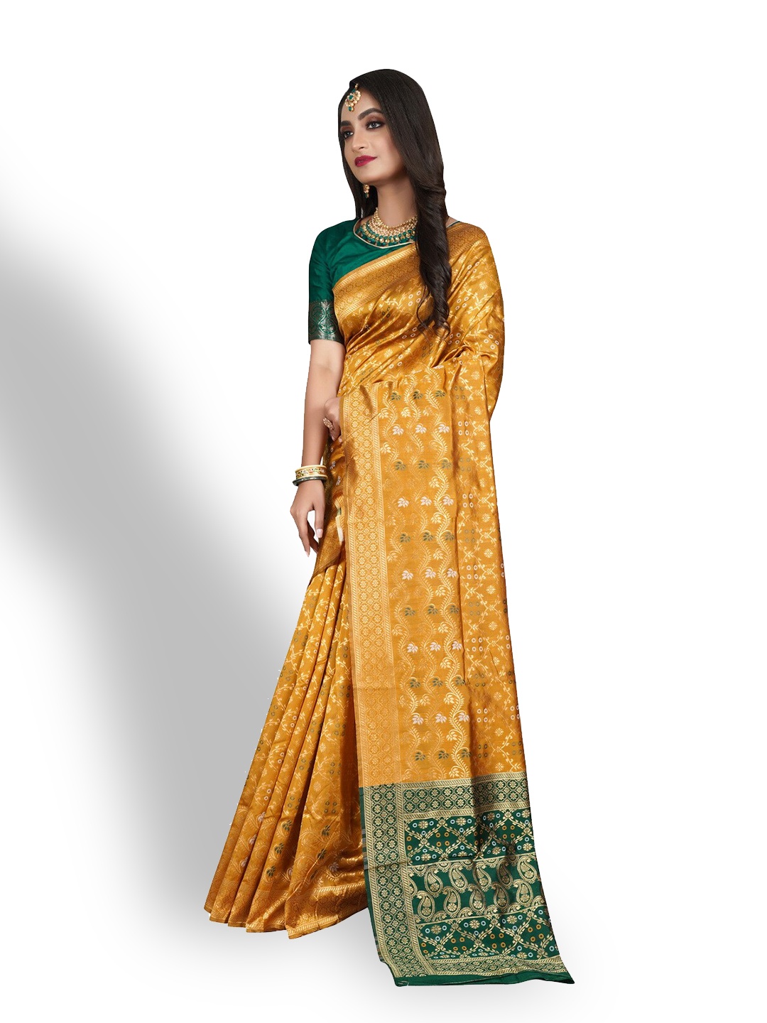 

ZEEPKART Ethnic Motifs Woven Design Zari Kanjeevaram Saree, Gold