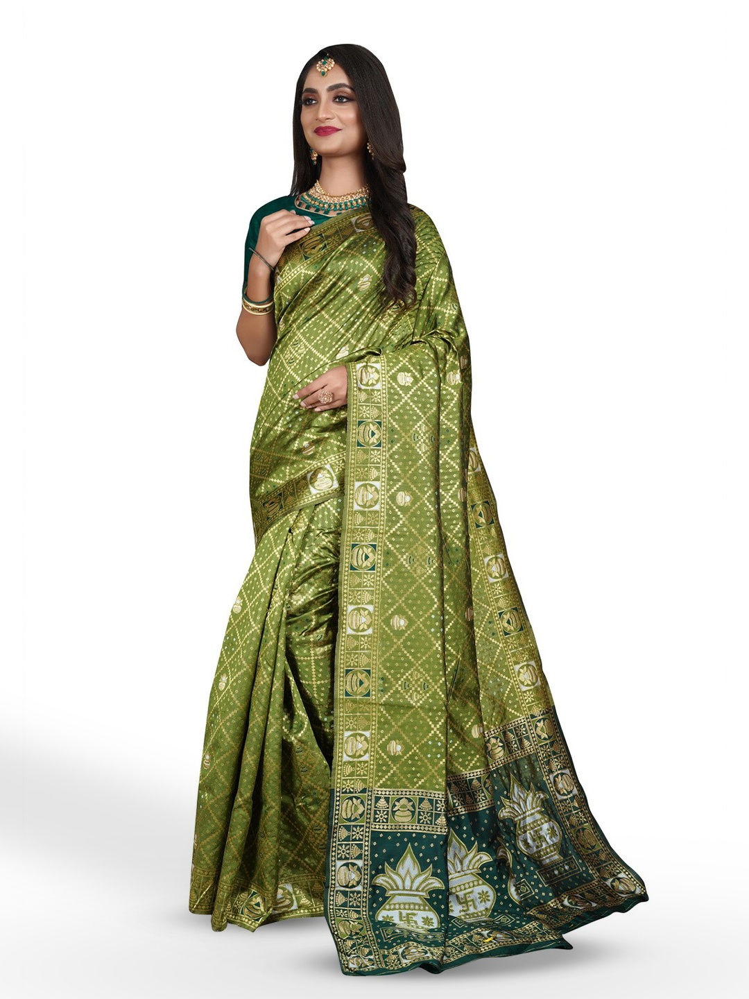 

ZEEPKART Ethnic Motifs Woven Design Zari Kanjeevaram Saree, Green
