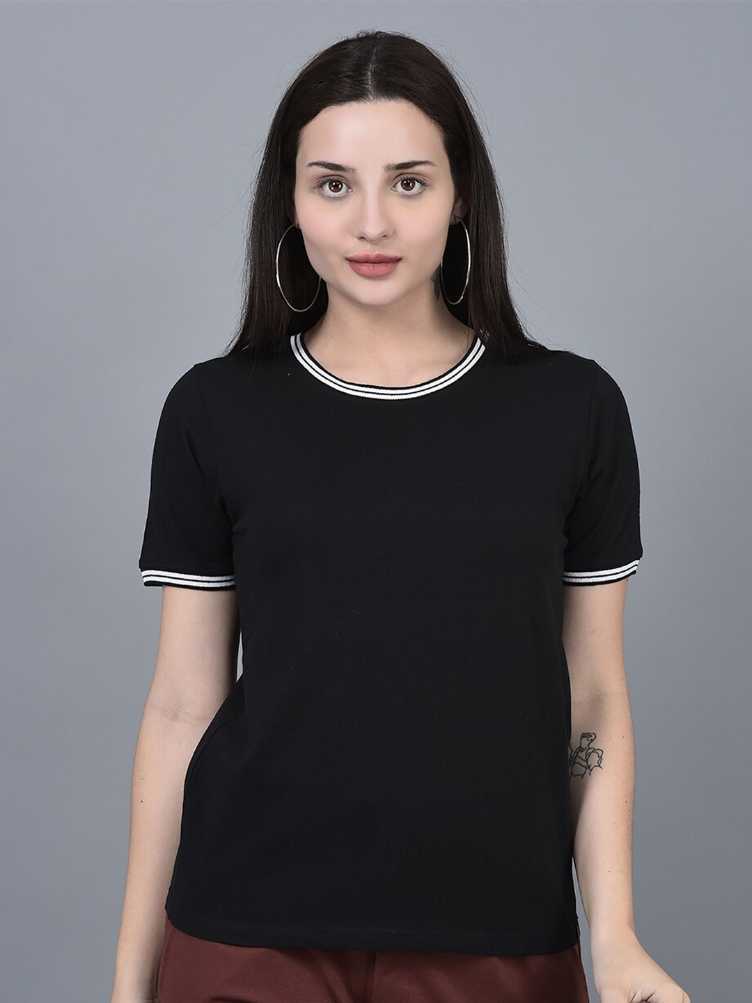 

CANOE Round Neck T-shirt, Black