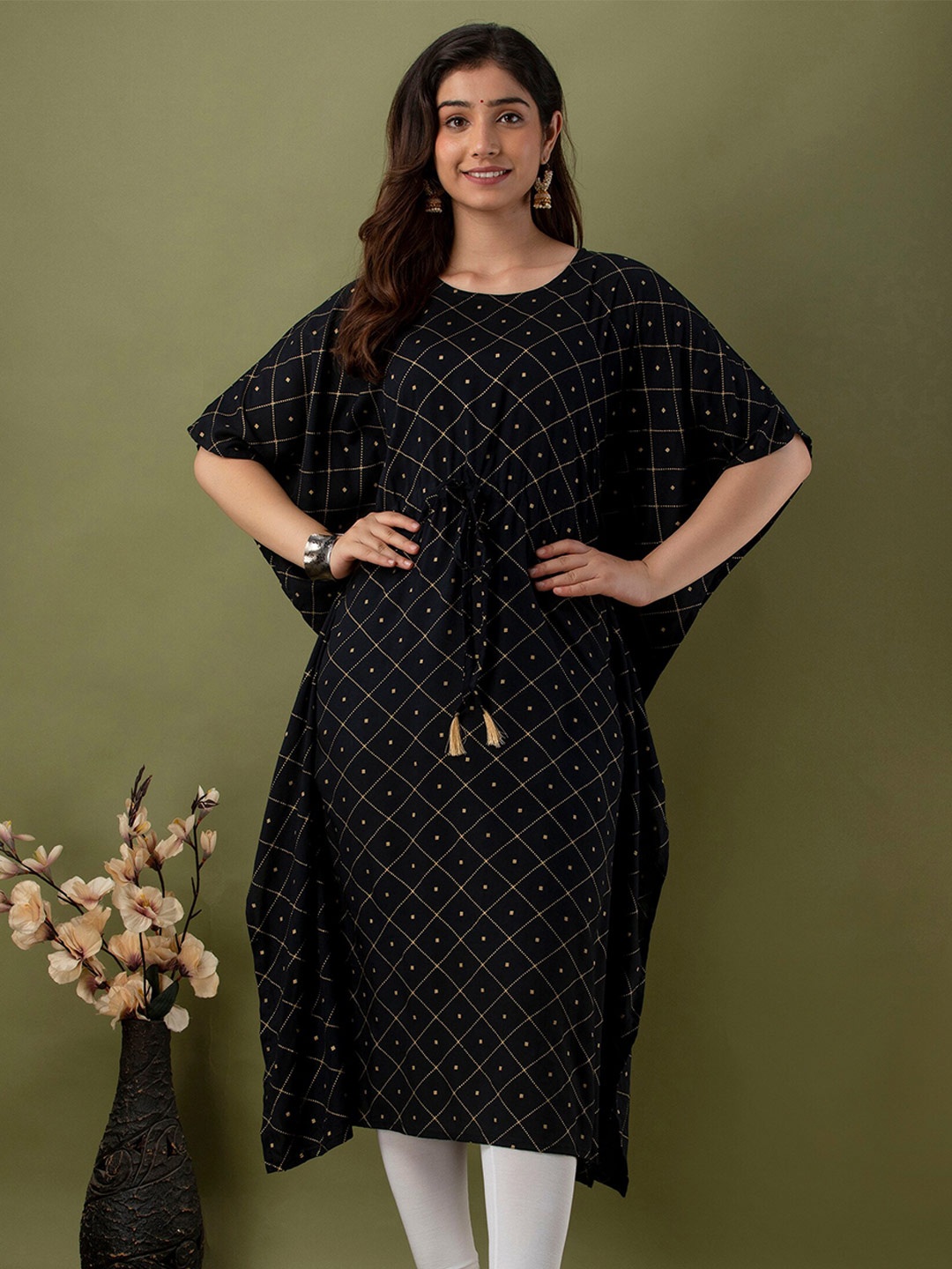 

Mialo fashion Geometric Printed Kaftan Kurta, Black