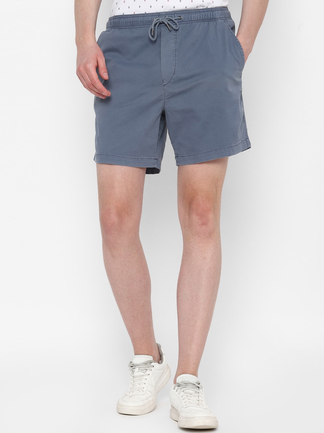 

AMERICAN EAGLE OUTFITTERS Men Mid-Rise Chino Shorts, Blue